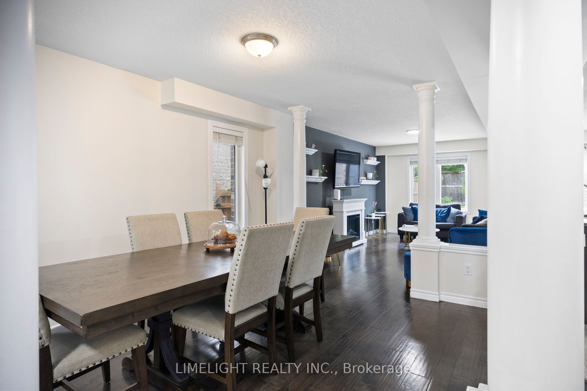 676 Guiness Way Property Photo 12