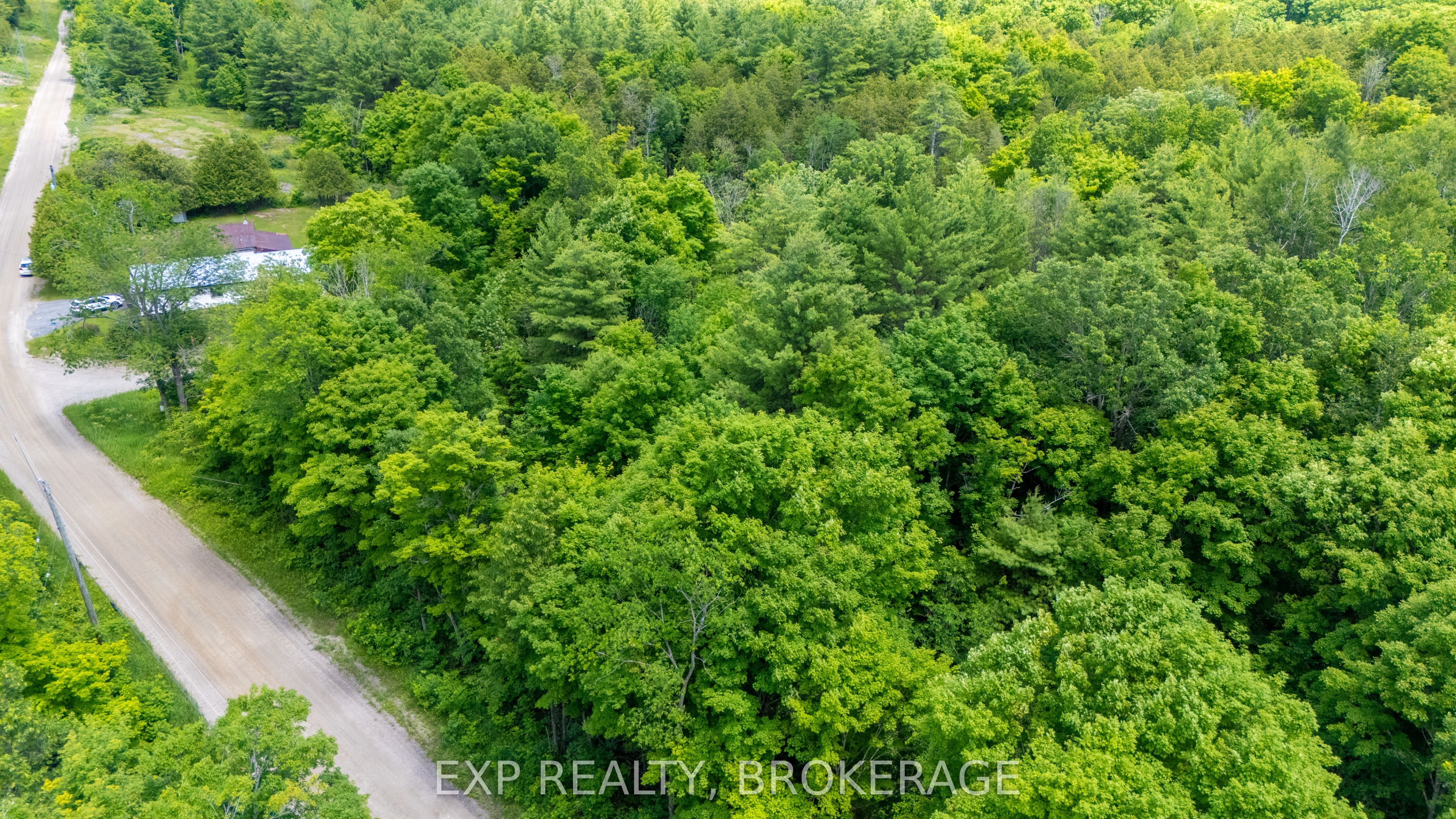 1881 Elm Tree Road Property Photo 4
