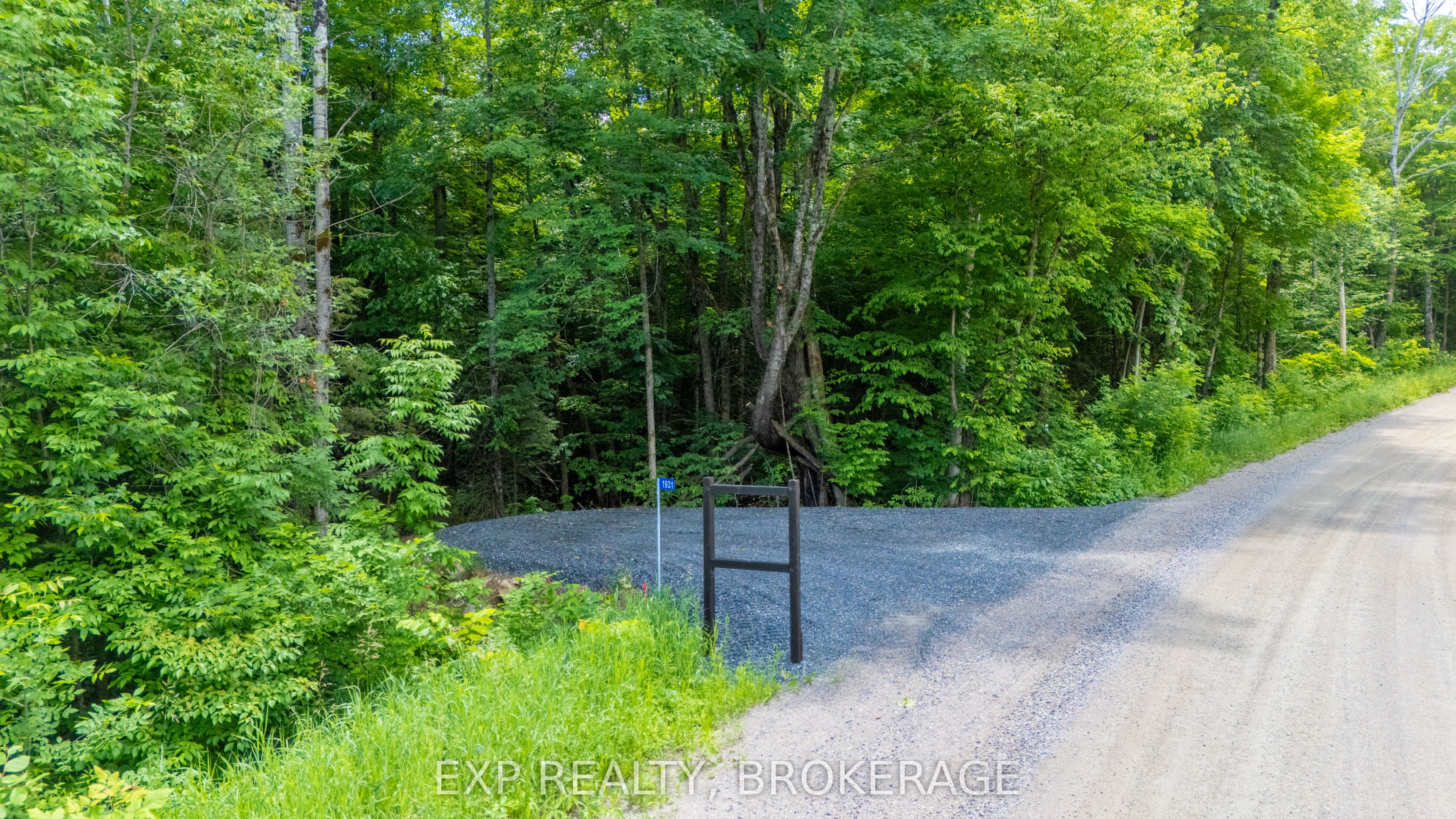 1931 Elm Tree Road Property Photo 11