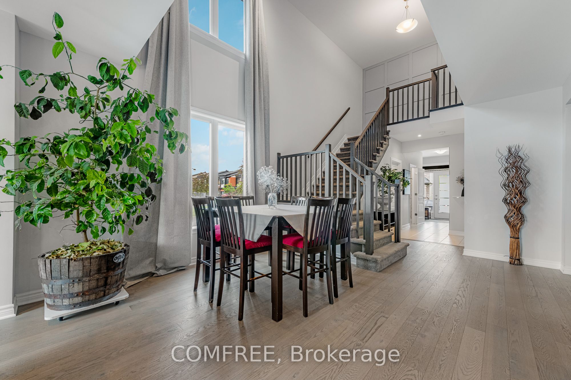 792 Twist Way Property Photo 13