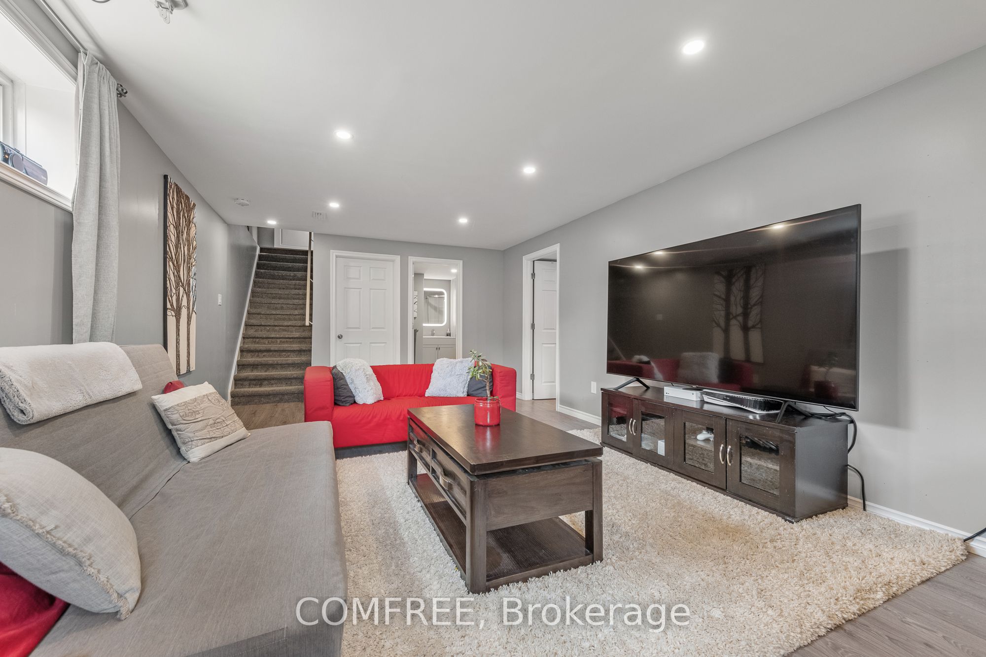 792 Twist Way Property Photo 31