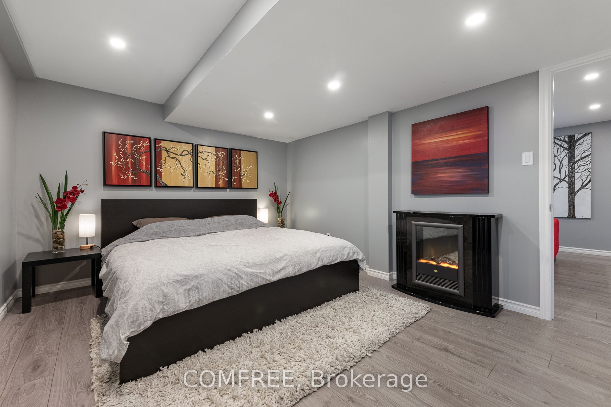 792 Twist Way Property Photo 33