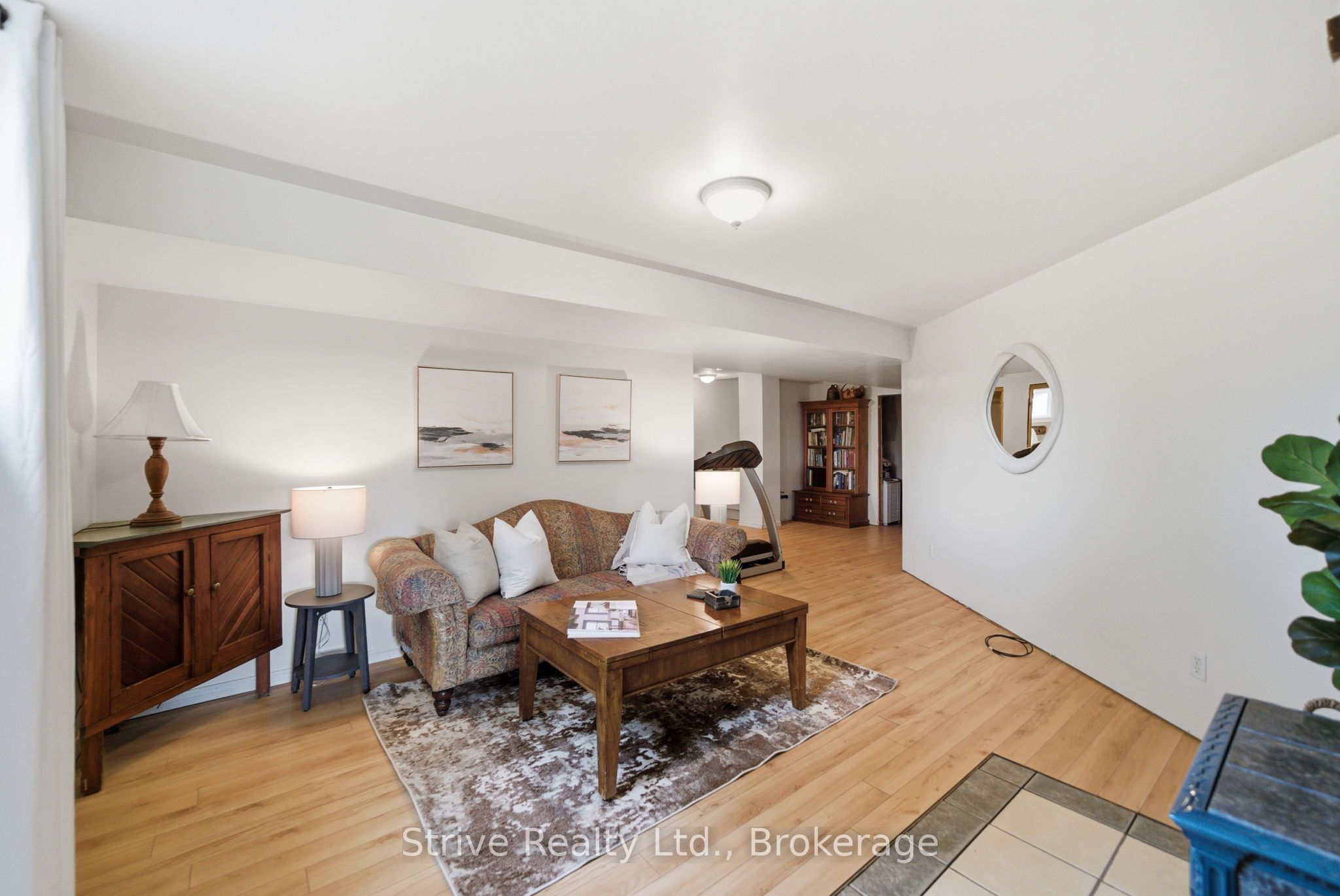 996 Third Line Property Photo 30