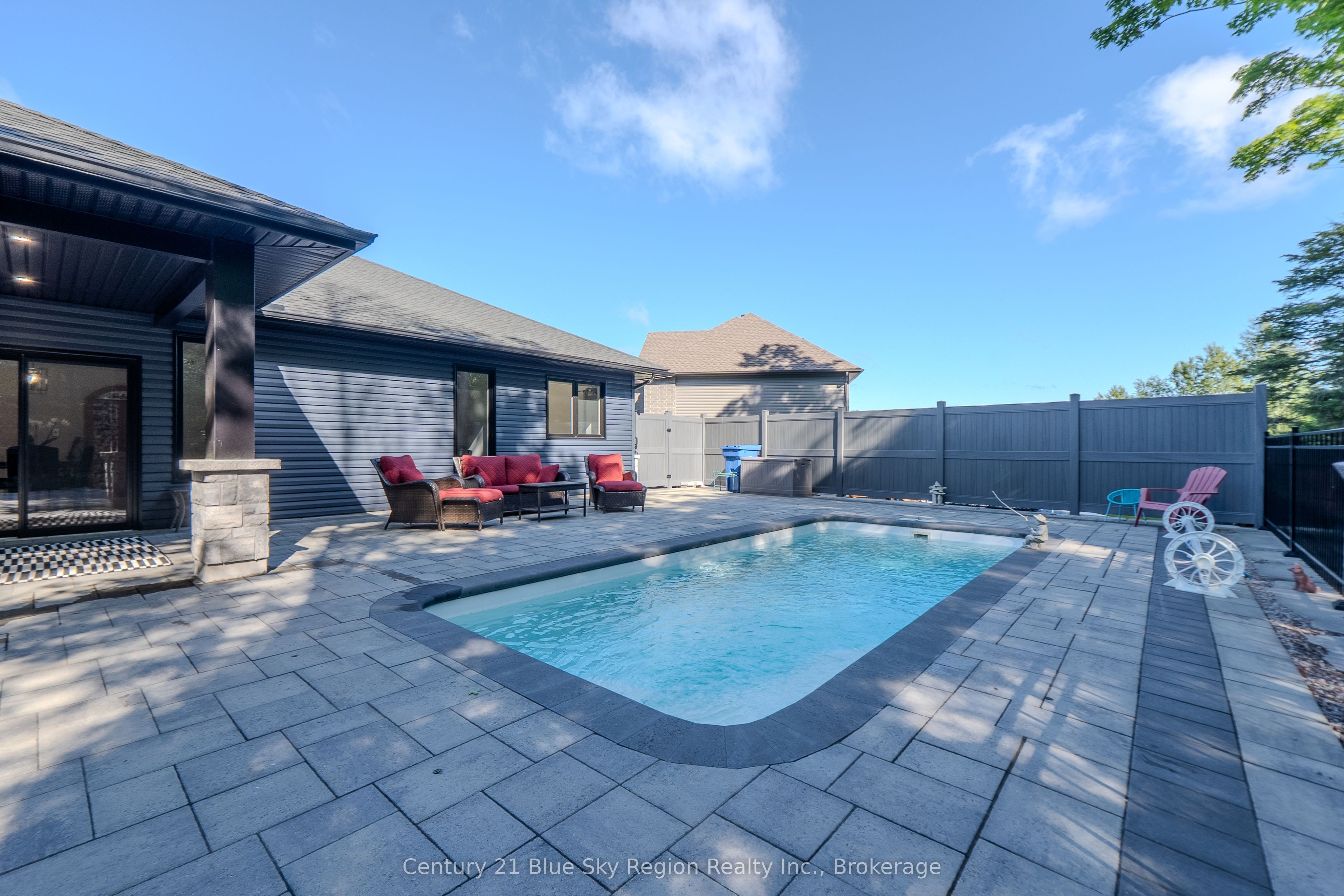 51 Welkin Grove Property Photo 8