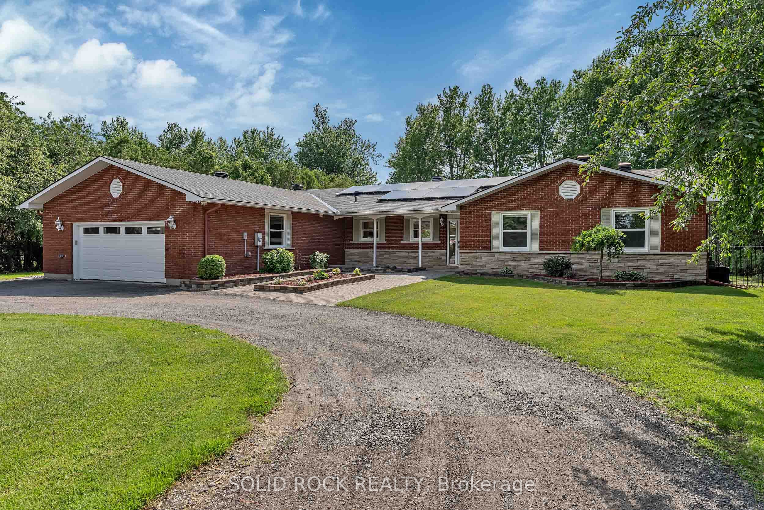 3710 River Road Property Photo 2