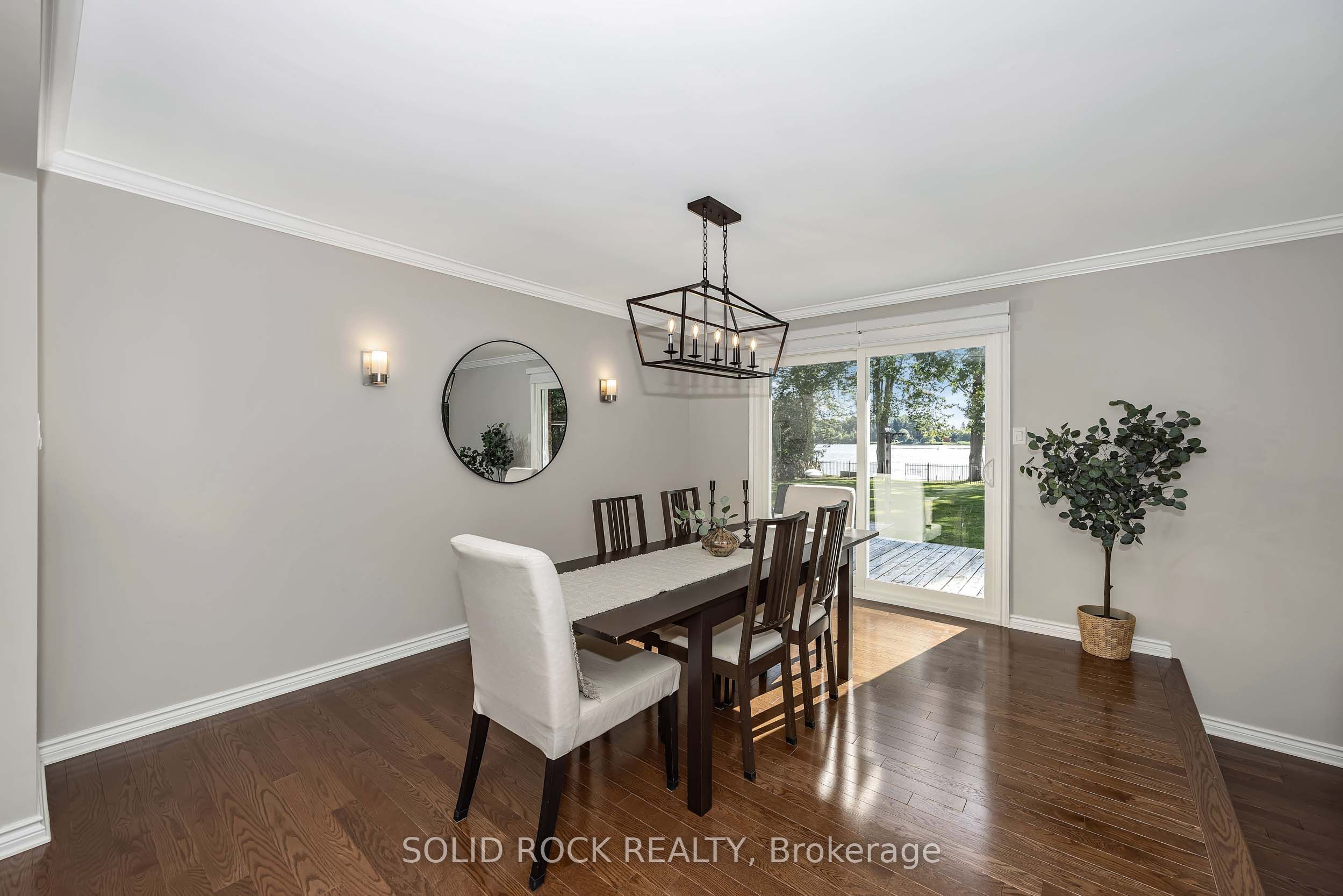 3710 River Road Property Photo 13