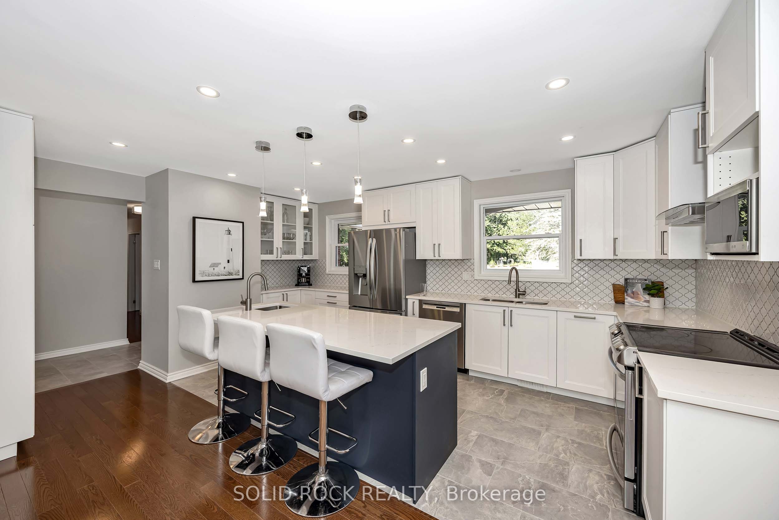 3710 River Road Property Photo 14