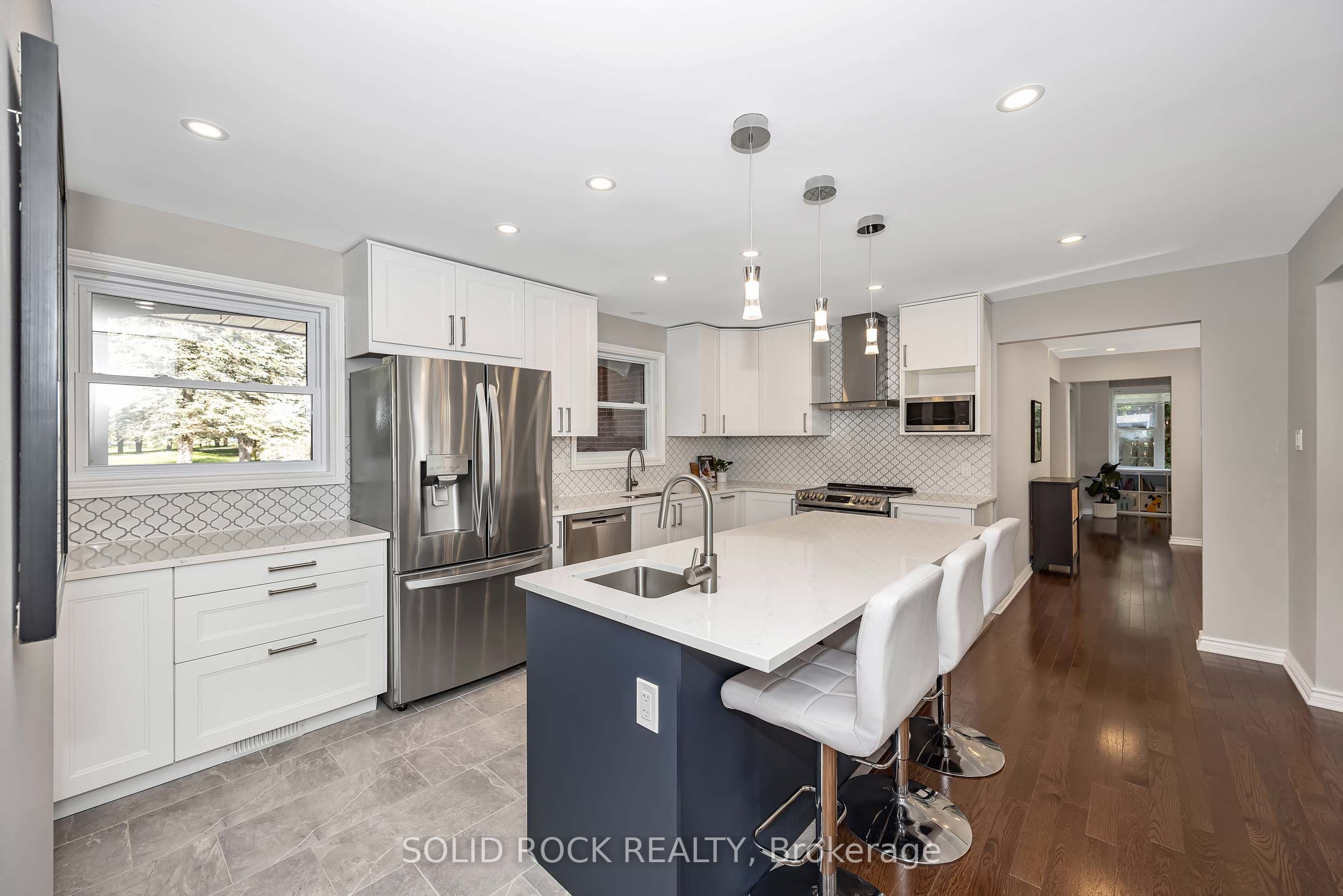 3710 River Road Property Photo 15
