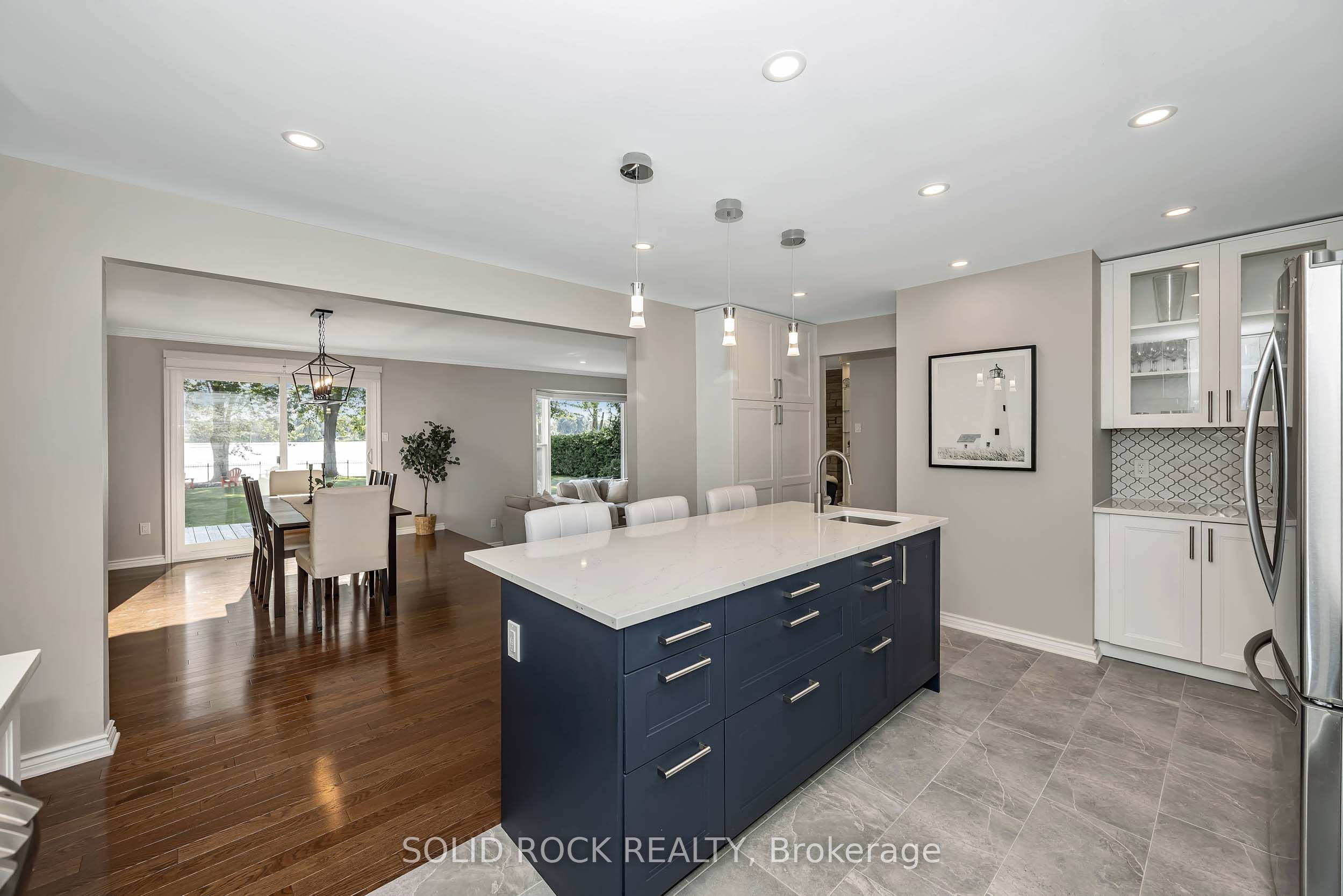 3710 River Road Property Photo 17