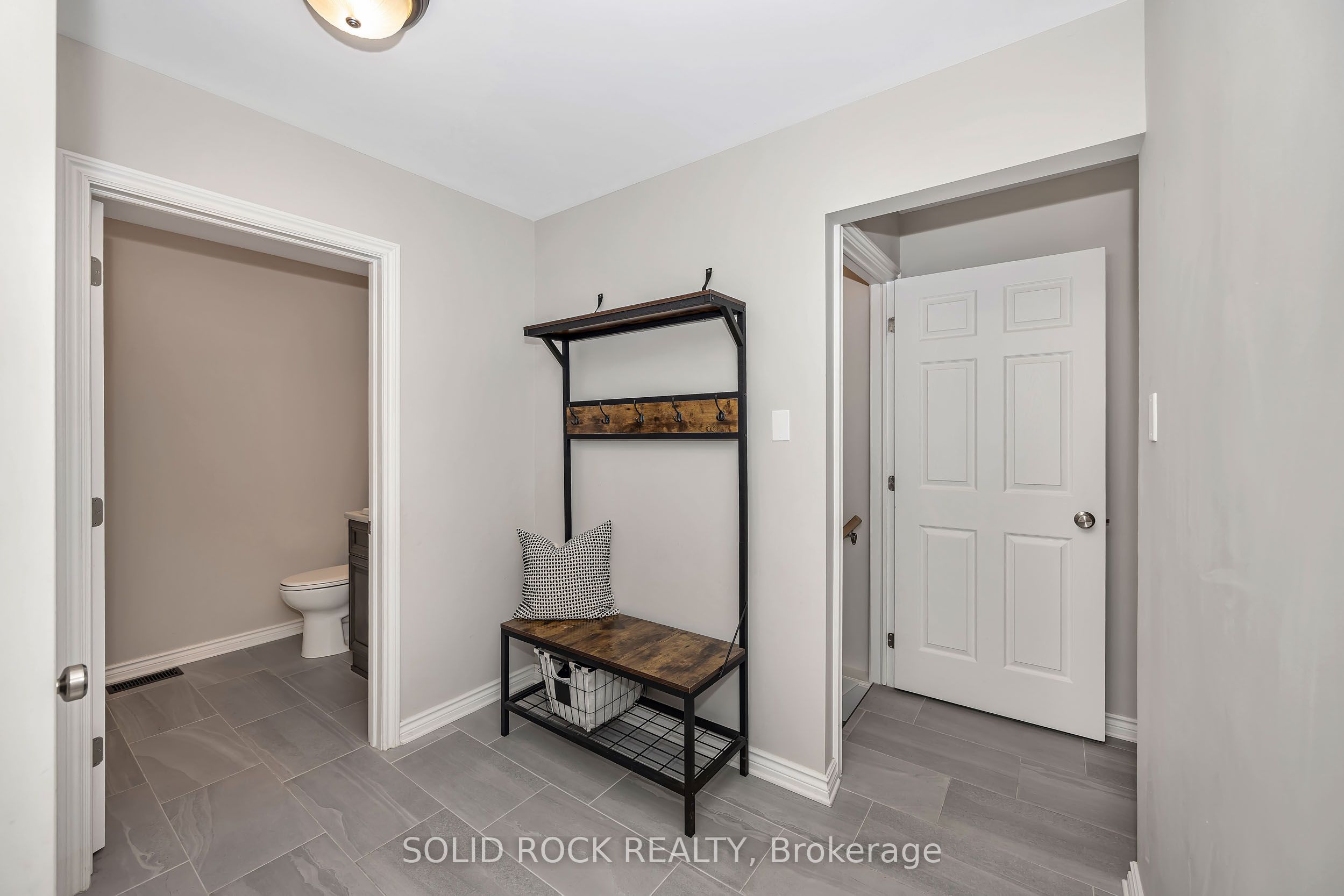 3710 River Road Property Photo 31