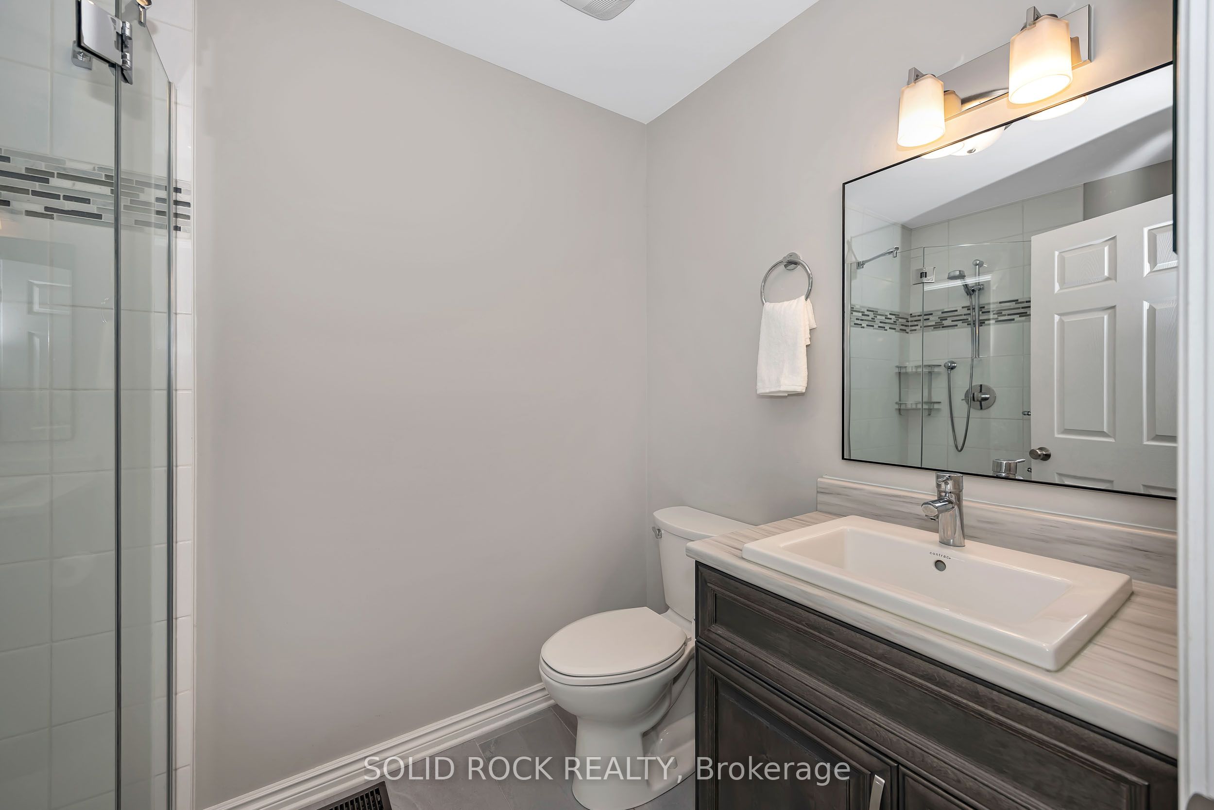 3710 River Road Property Photo 32