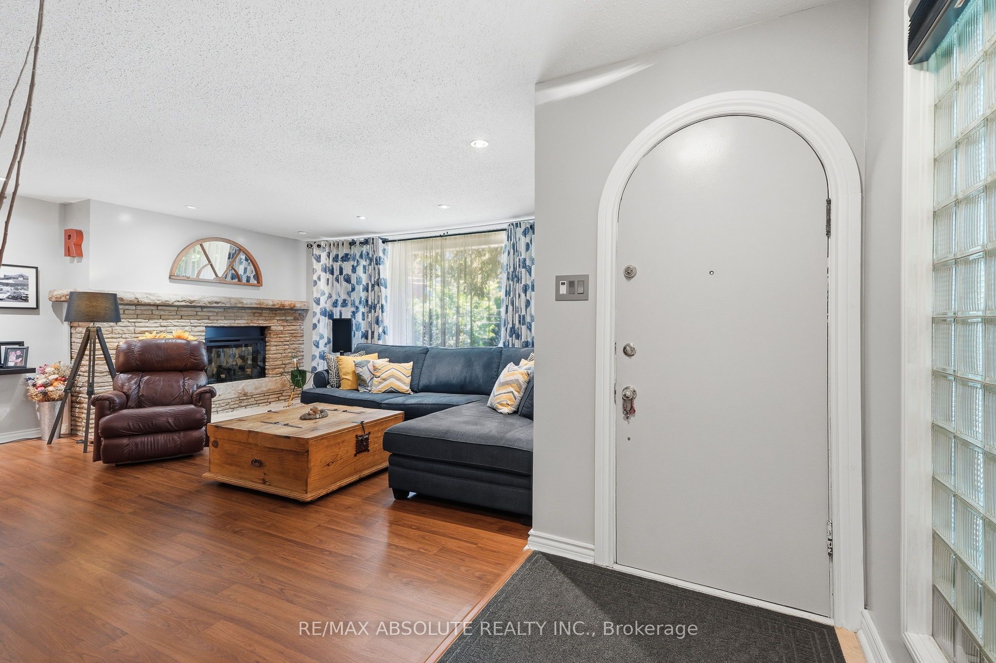 829 Montreal Road Property Photo 6