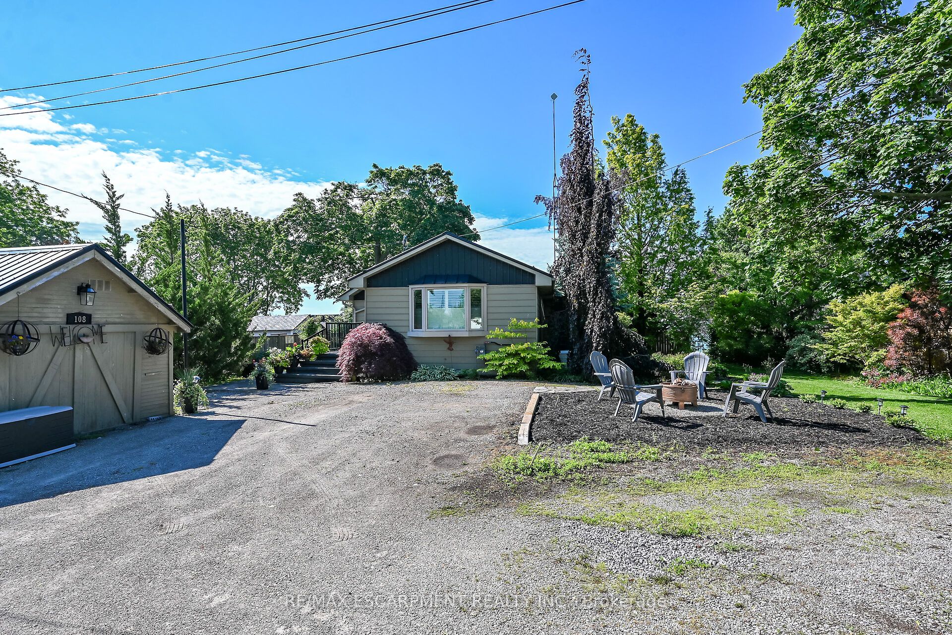 108 Lakeside Drive Property Photo 4