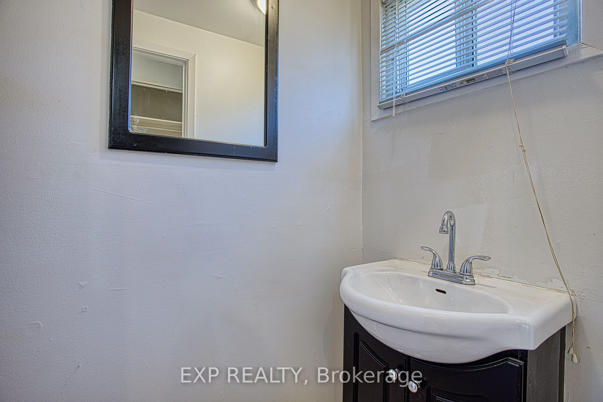75 Berkindale Drive 85 Property Photo 6