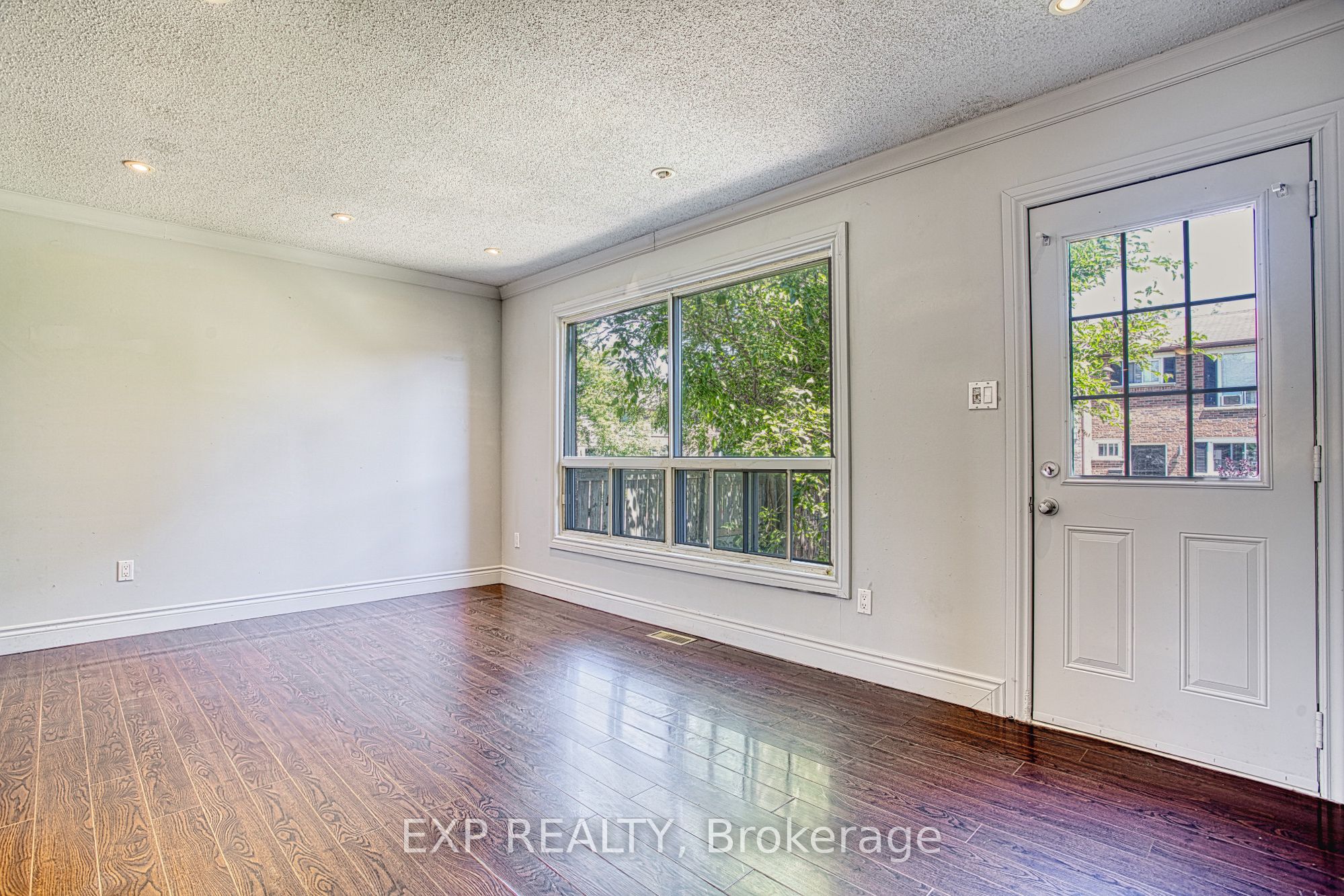 75 Berkindale Drive 85 Property Photo 14