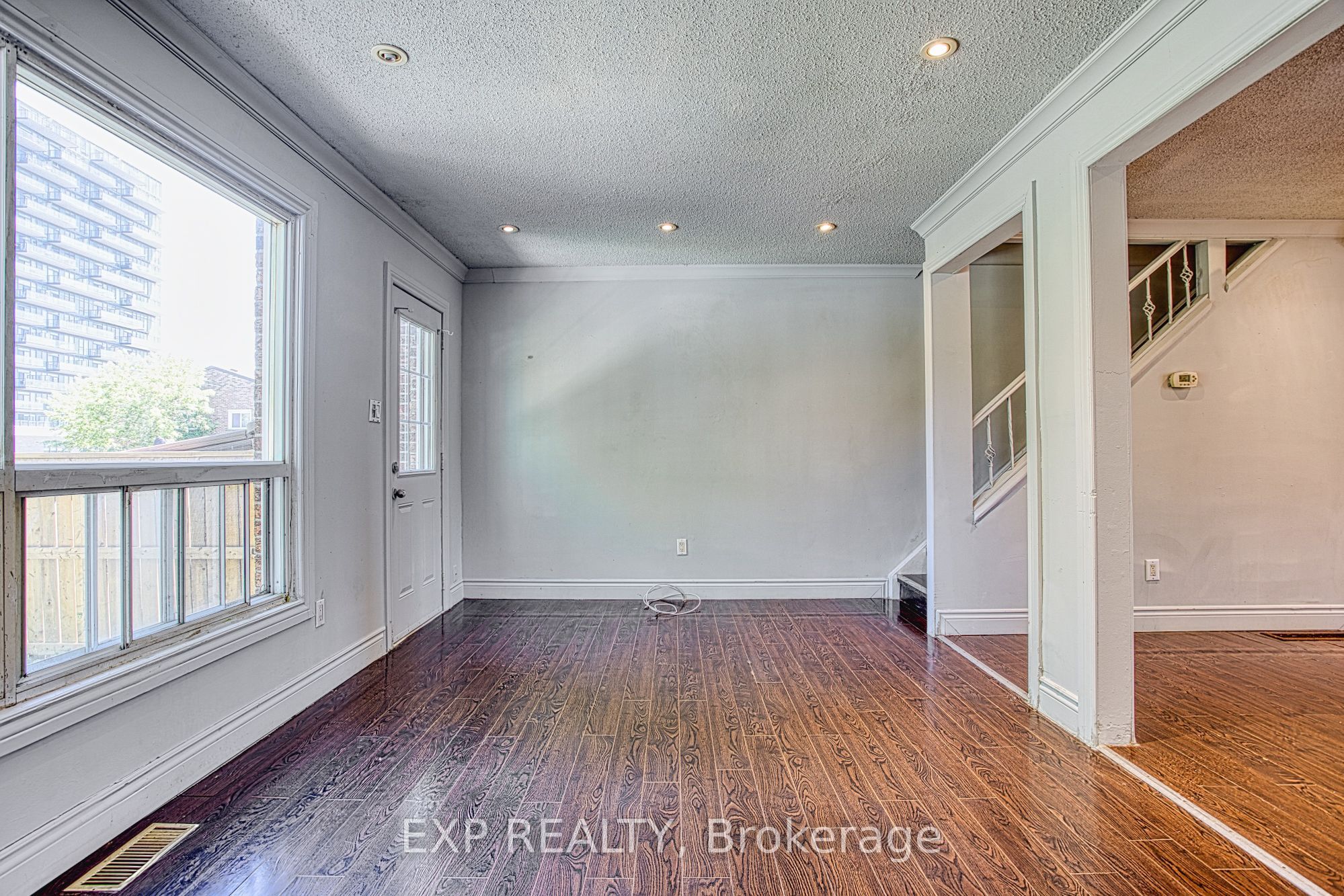 75 Berkindale Drive 85 Property Photo 17