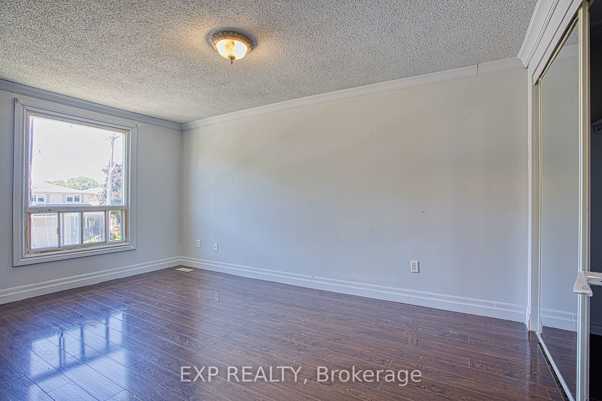 75 Berkindale Drive 85 Property Photo 20