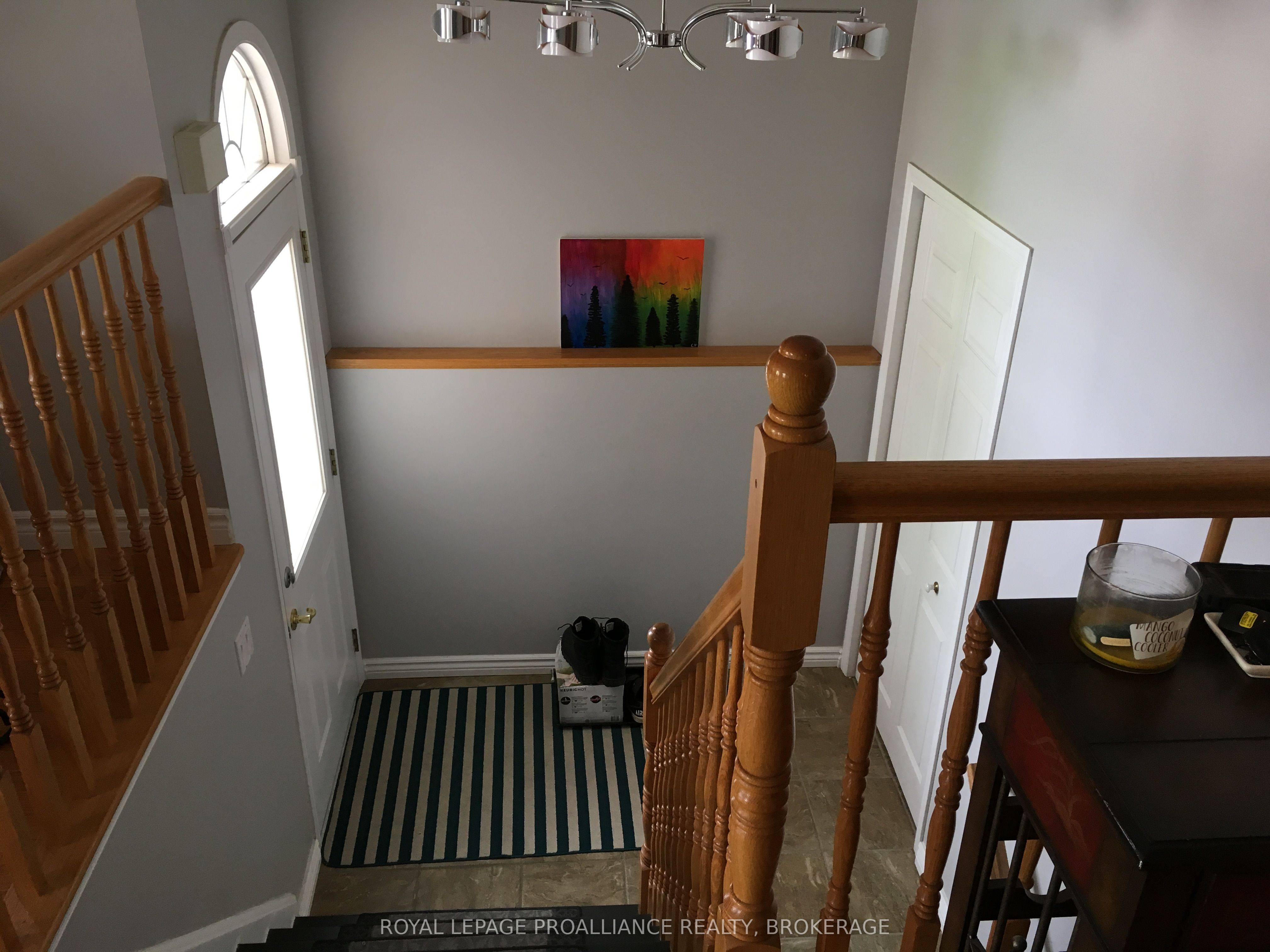 653 Barnsley Crescent Property Photo 13