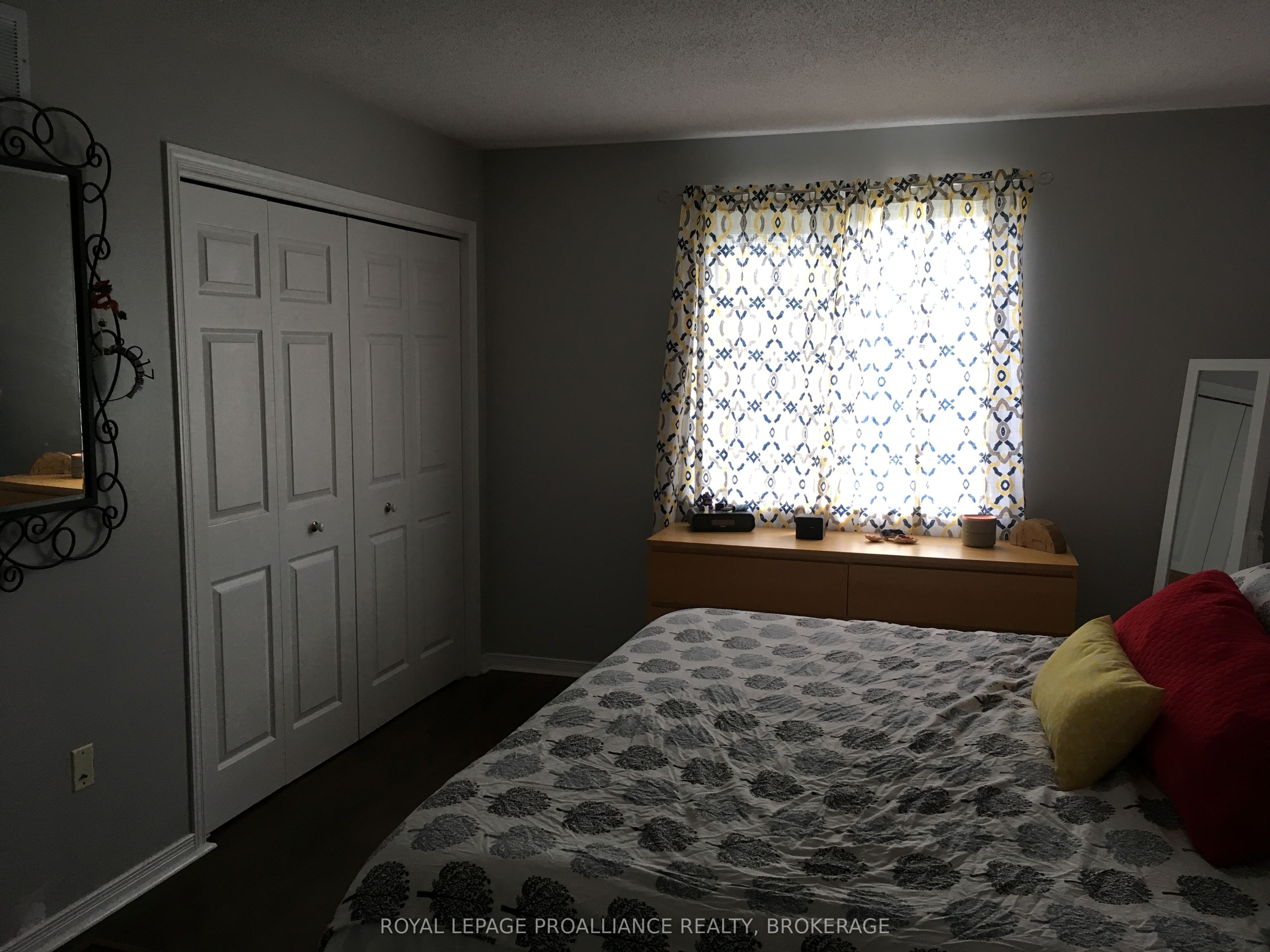 653 Barnsley Crescent Property Photo 24