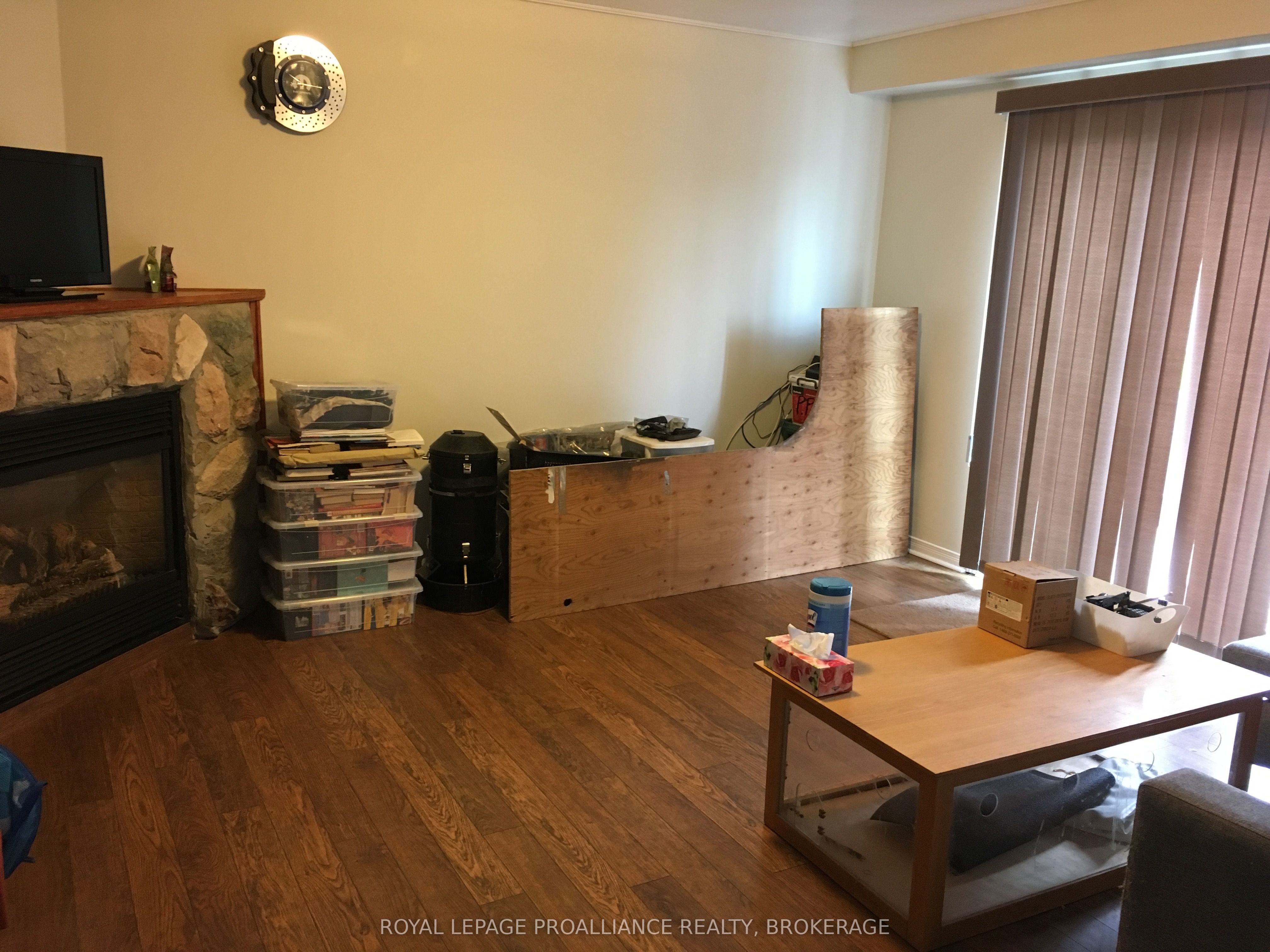 653 Barnsley Crescent Property Photo 29