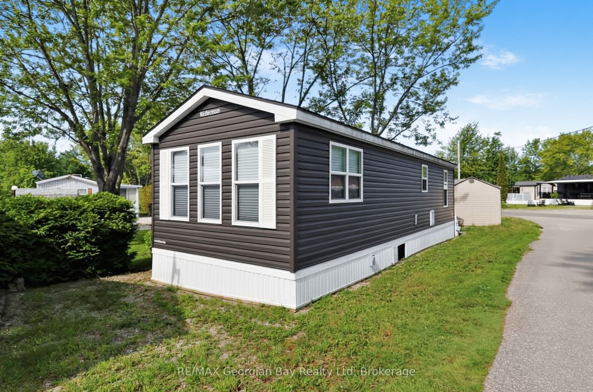 164 Lone Pine Road 84 Property Photo 16