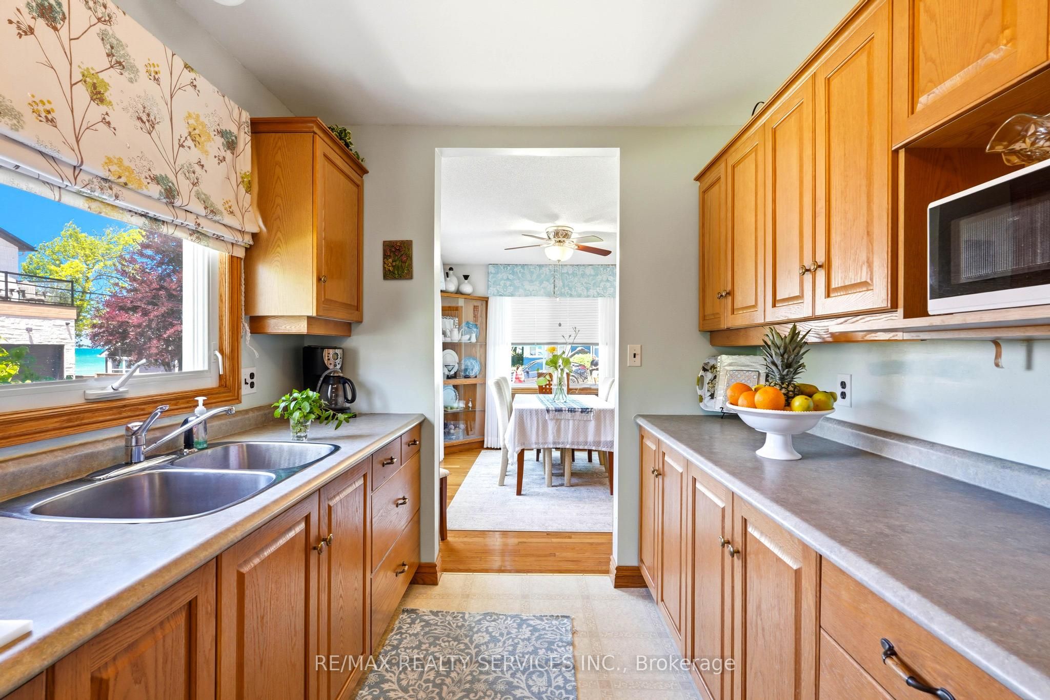 70 Oak Street Property Photo 20