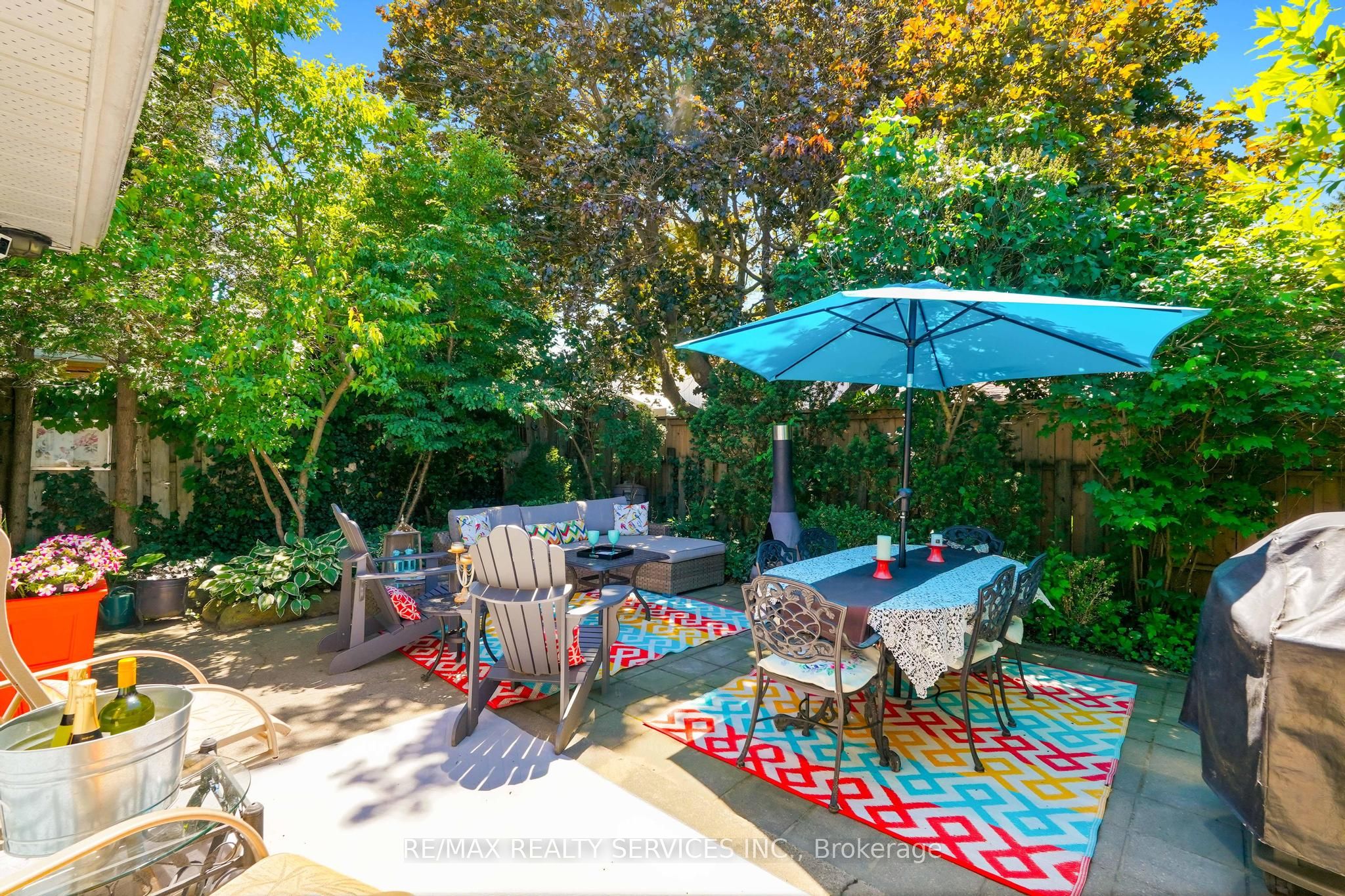 70 Oak Street Property Photo 33