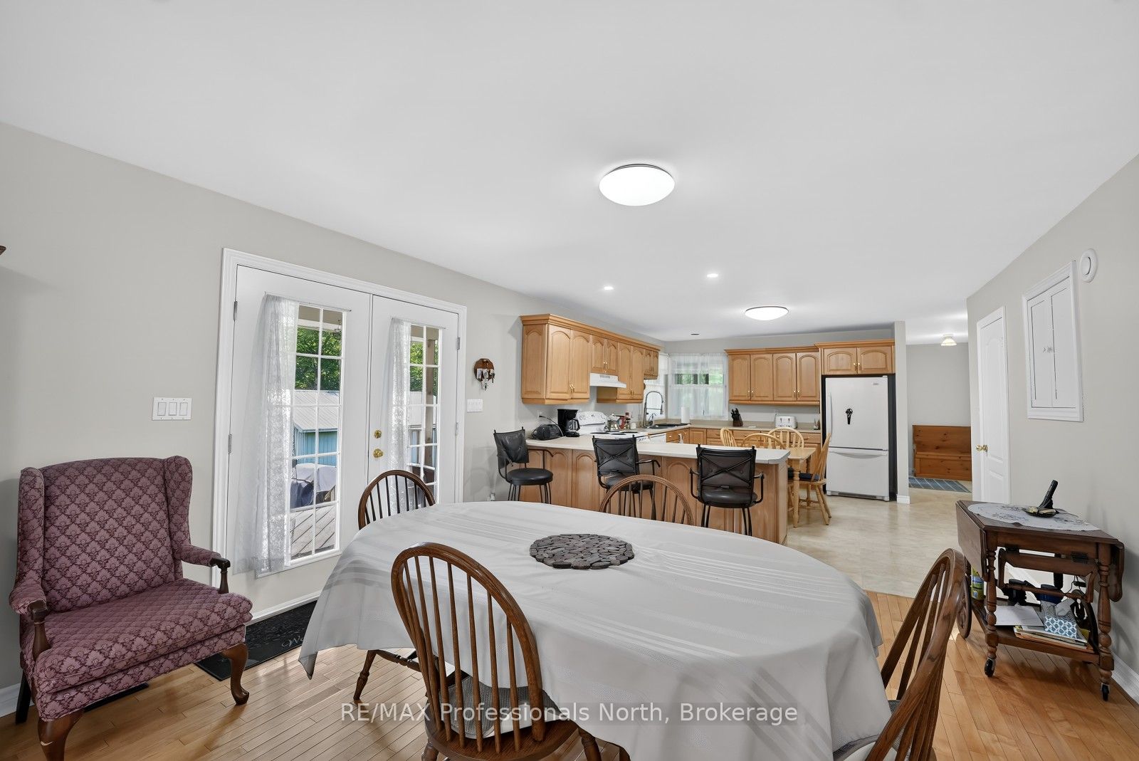 17254 Highway 118 Property Photo 10
