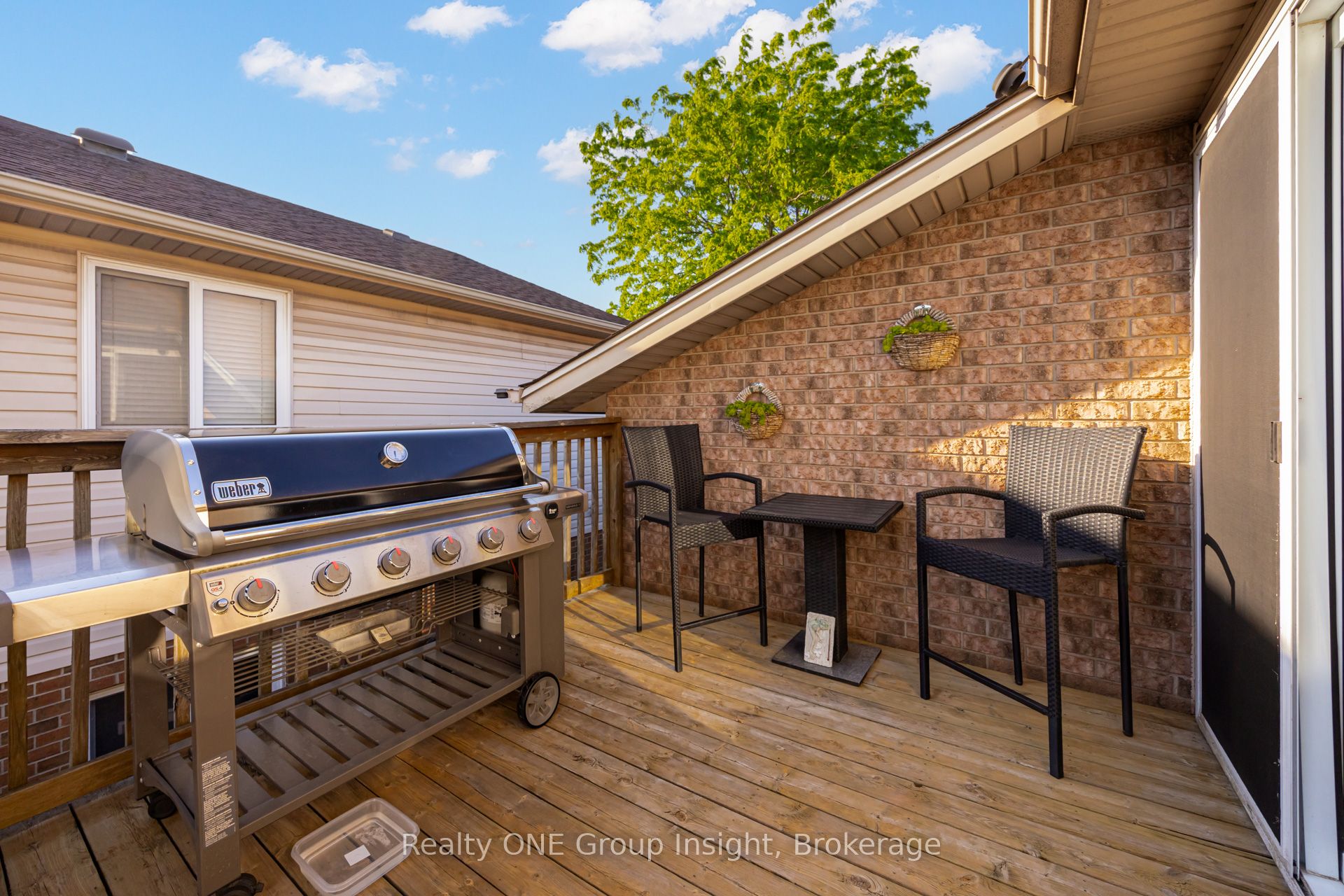 7880 Ascot Circle Property Photo 14