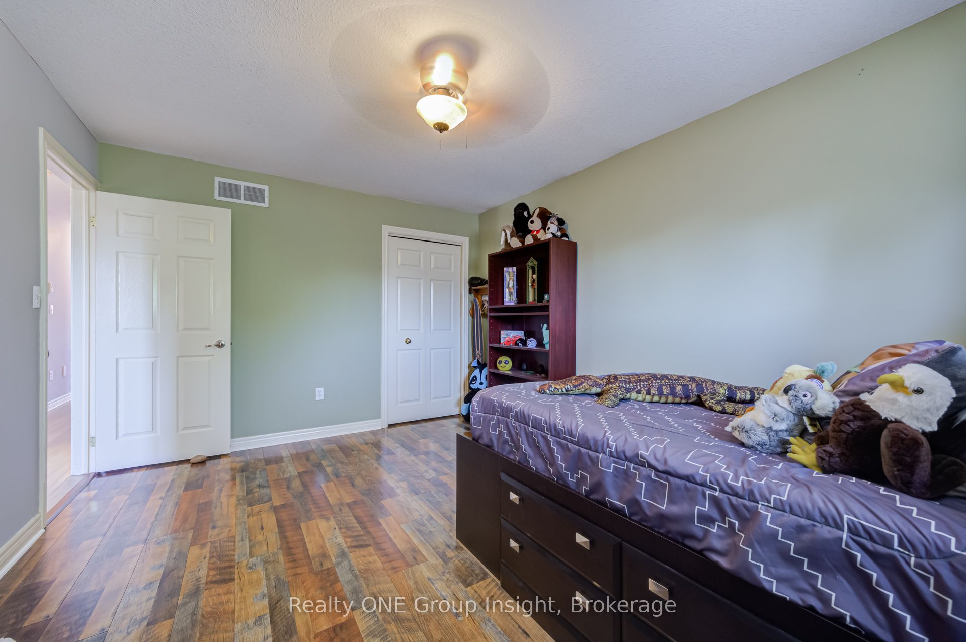 7880 Ascot Circle Property Photo 25