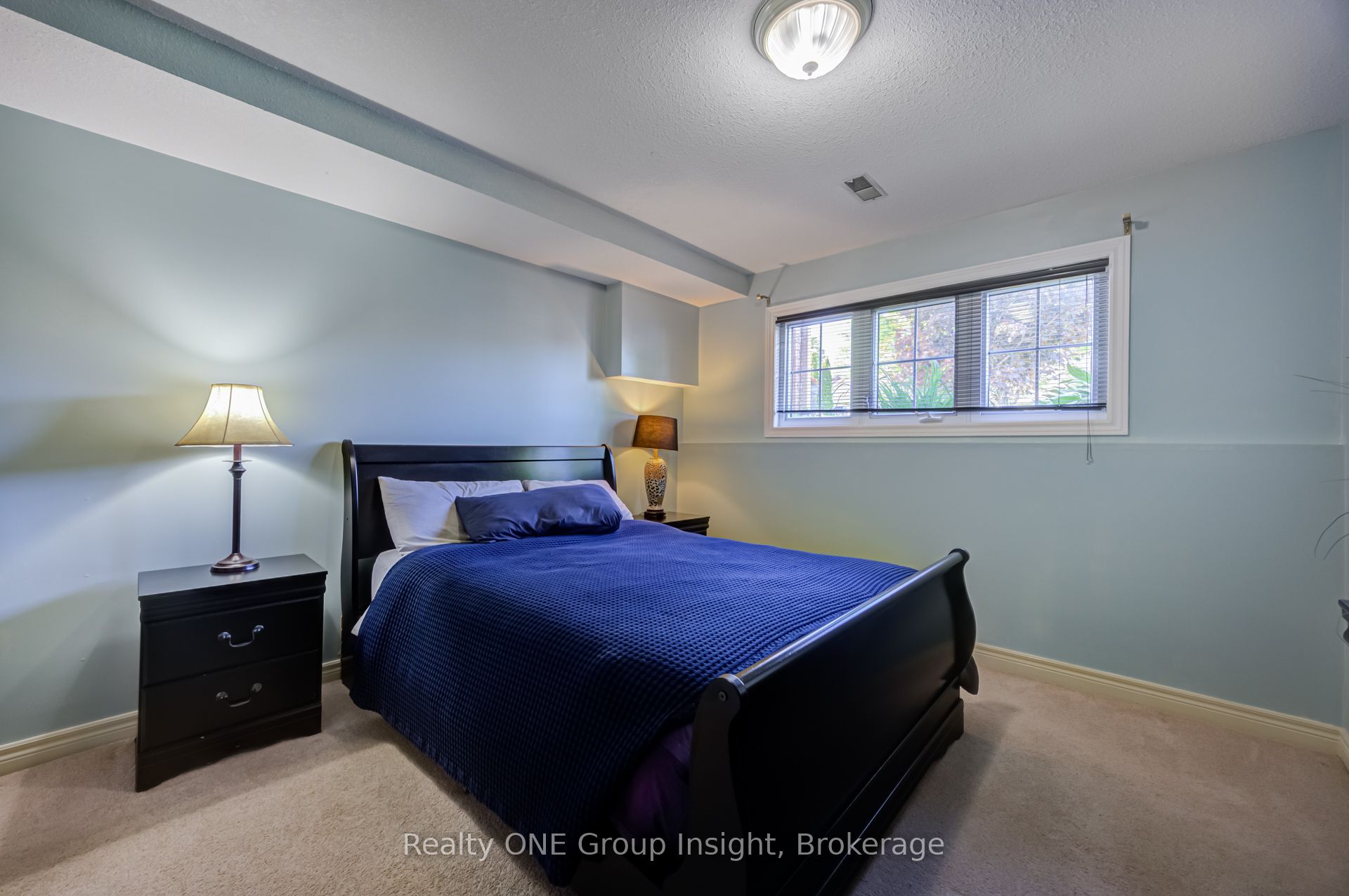 7880 Ascot Circle Property Photo 29