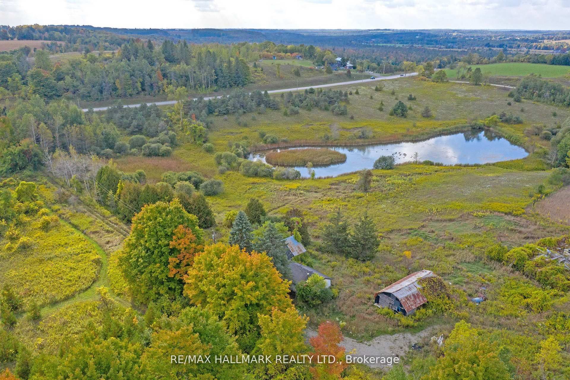 5285 Trafalgar Road Property Photo 2