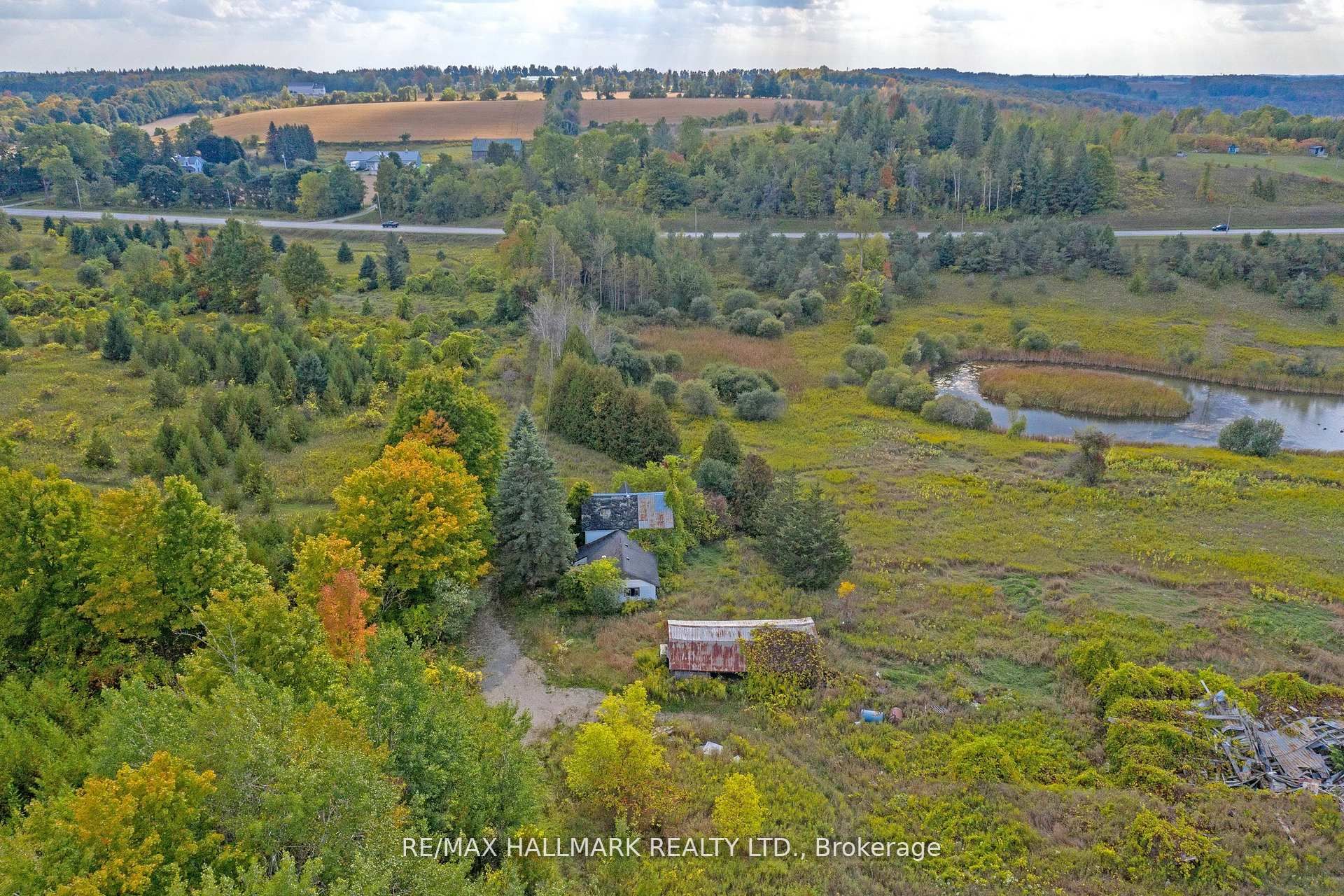 5285 Trafalgar Road Property Photo 3