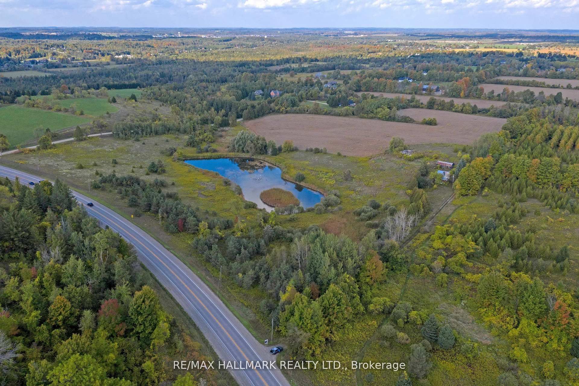 5285 Trafalgar Road Property Photo 11