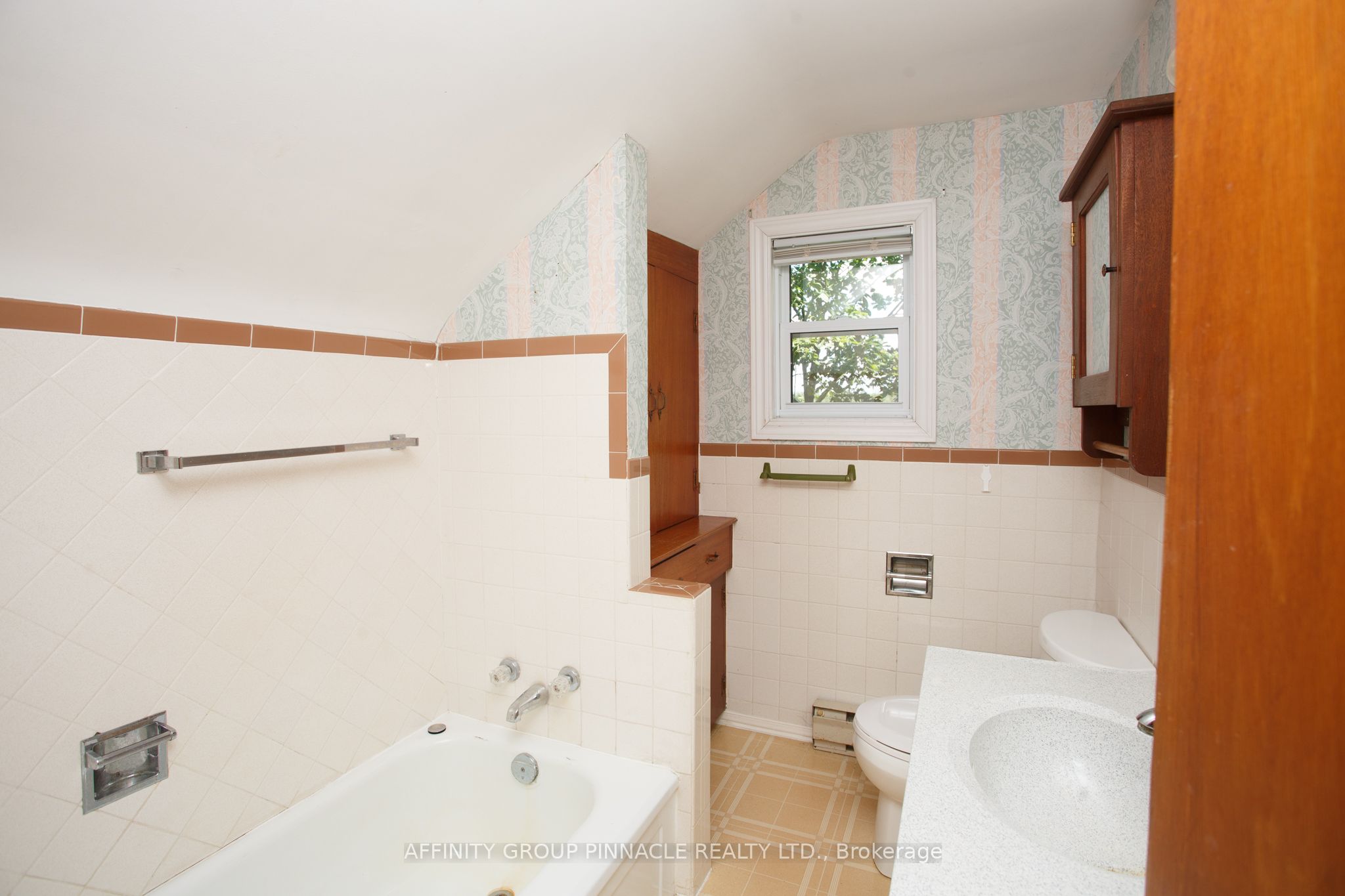 3555 Highway 7 Highway Property Photo 24