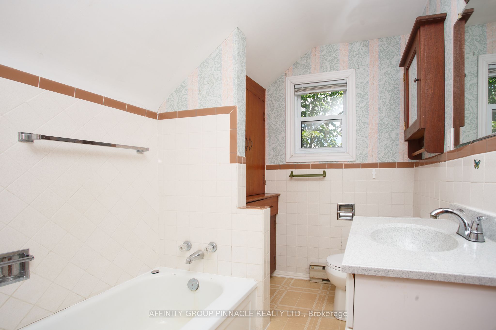 3555 Highway 7 Highway Property Photo 25