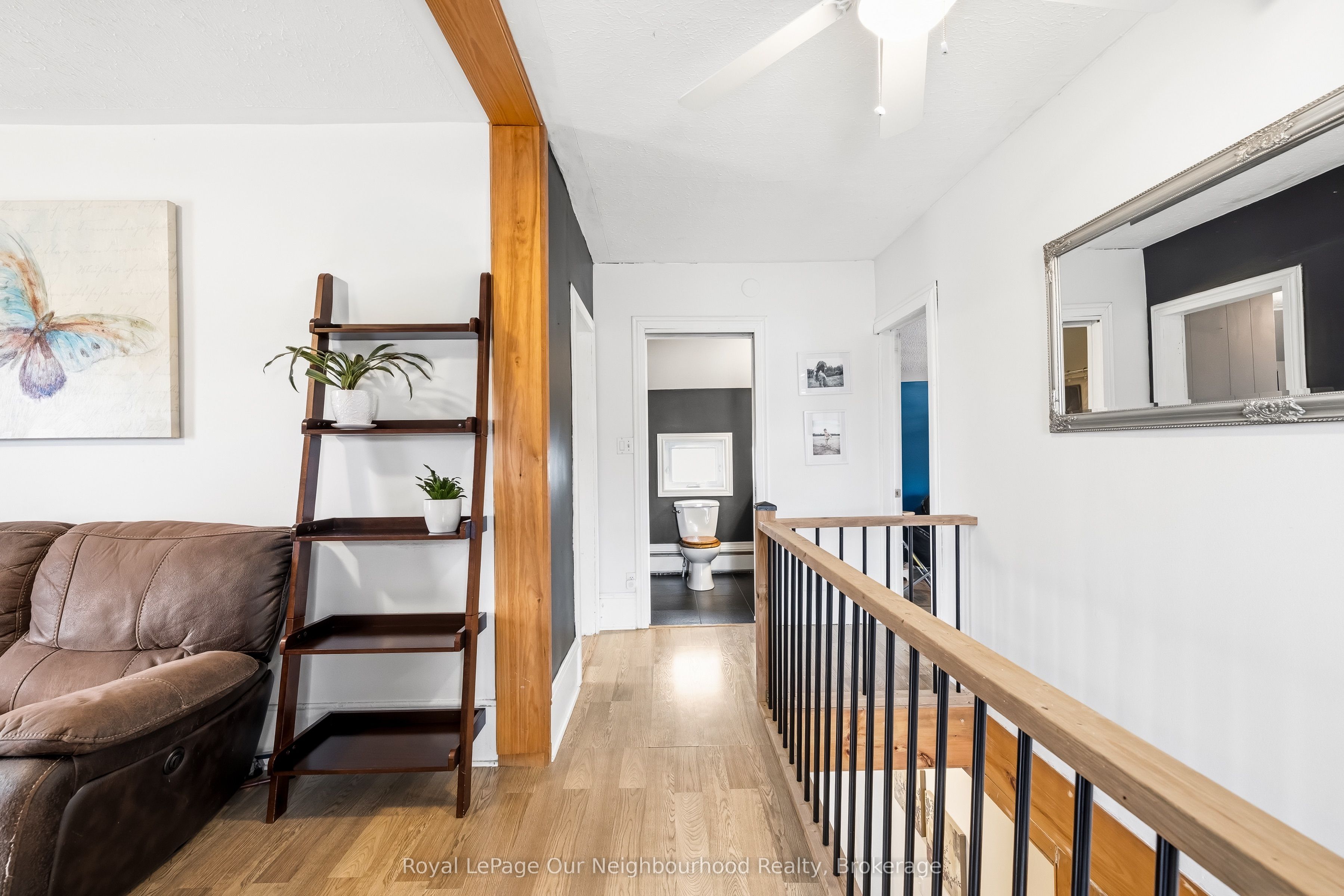 162 Dundas Street E Property Photo 26