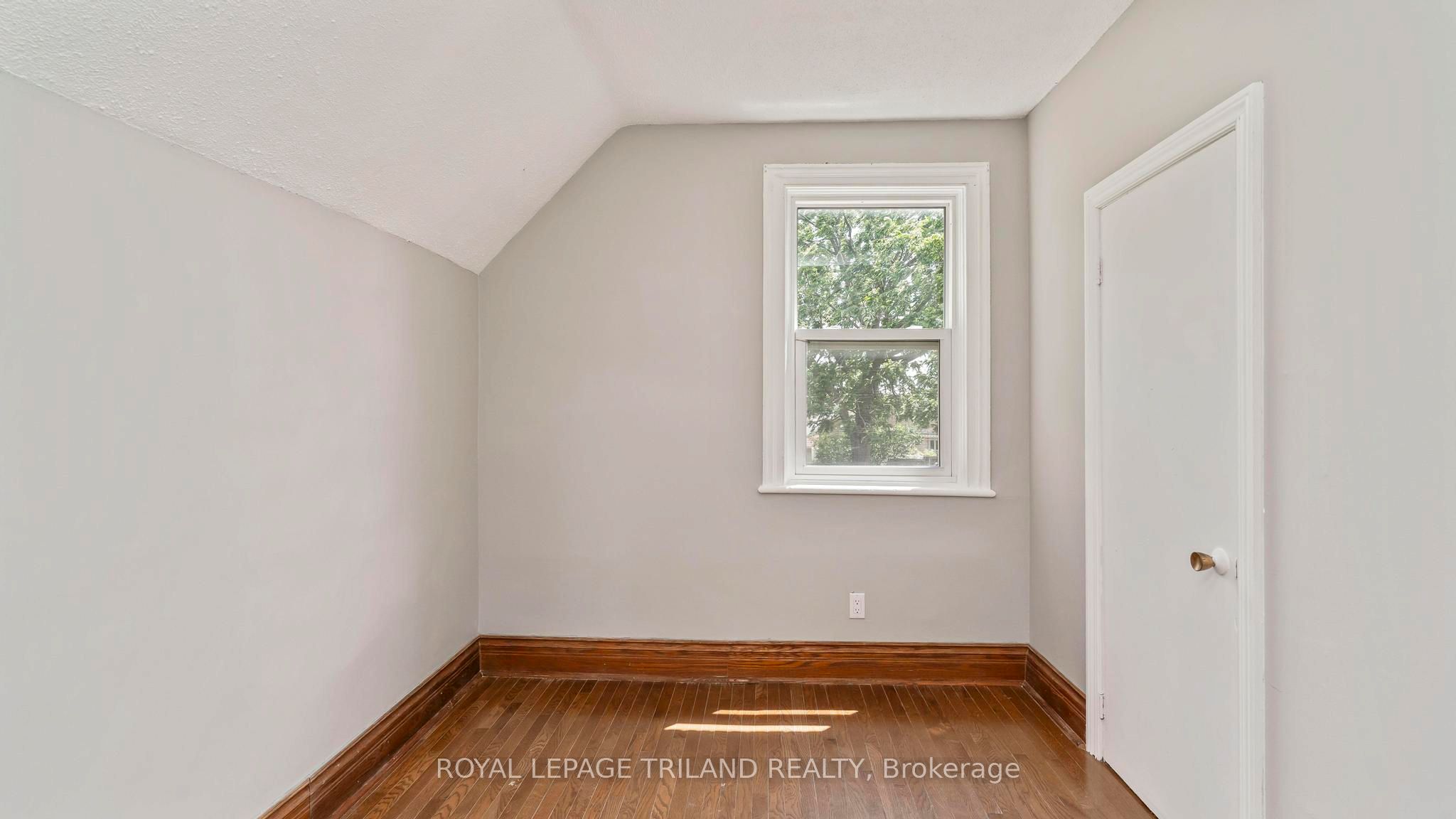 50 Fairview Avenue Property Photo 17