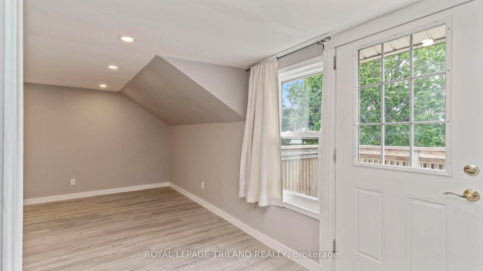 50 Fairview Avenue Property Photo 38