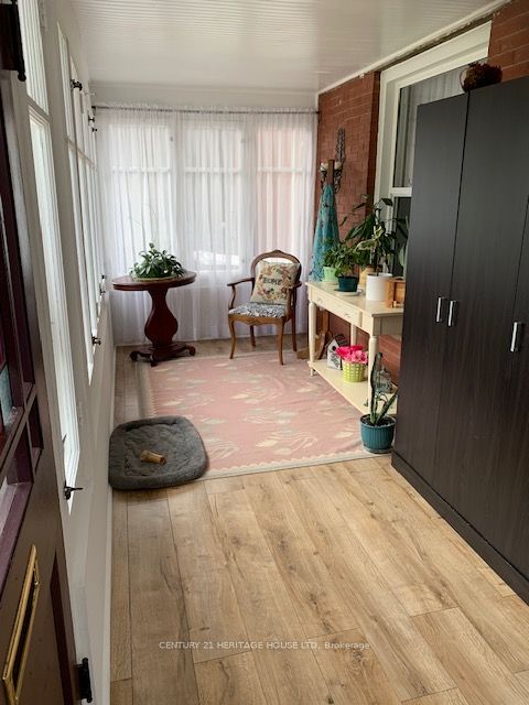 43 Hemlock Street Property Photo 2