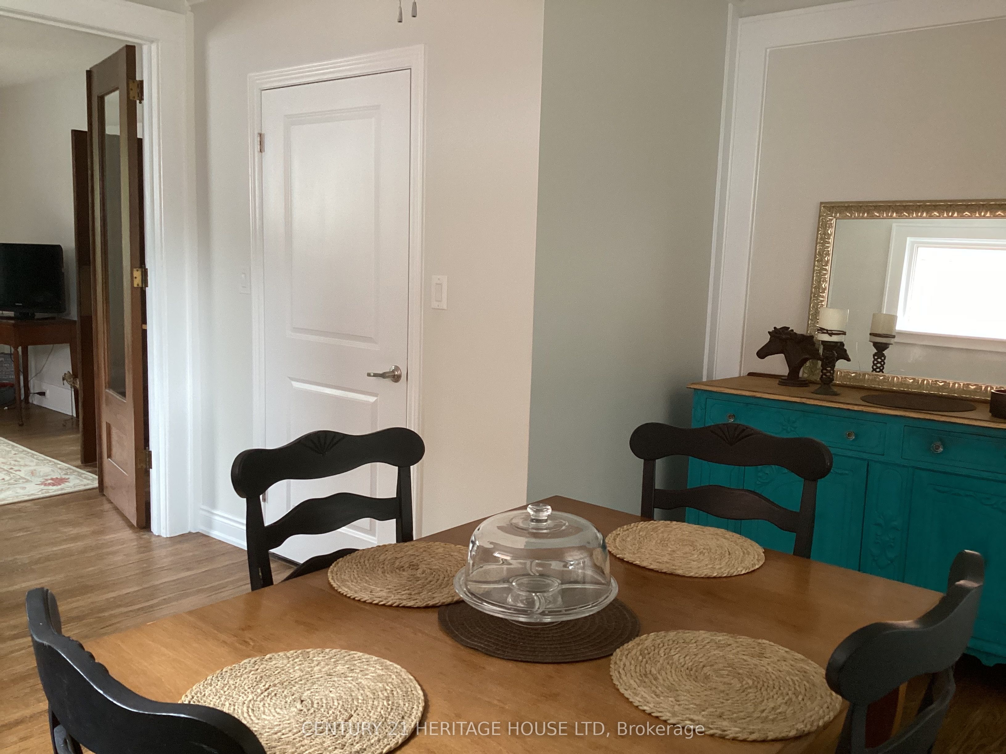 43 Hemlock Street Property Photo 9