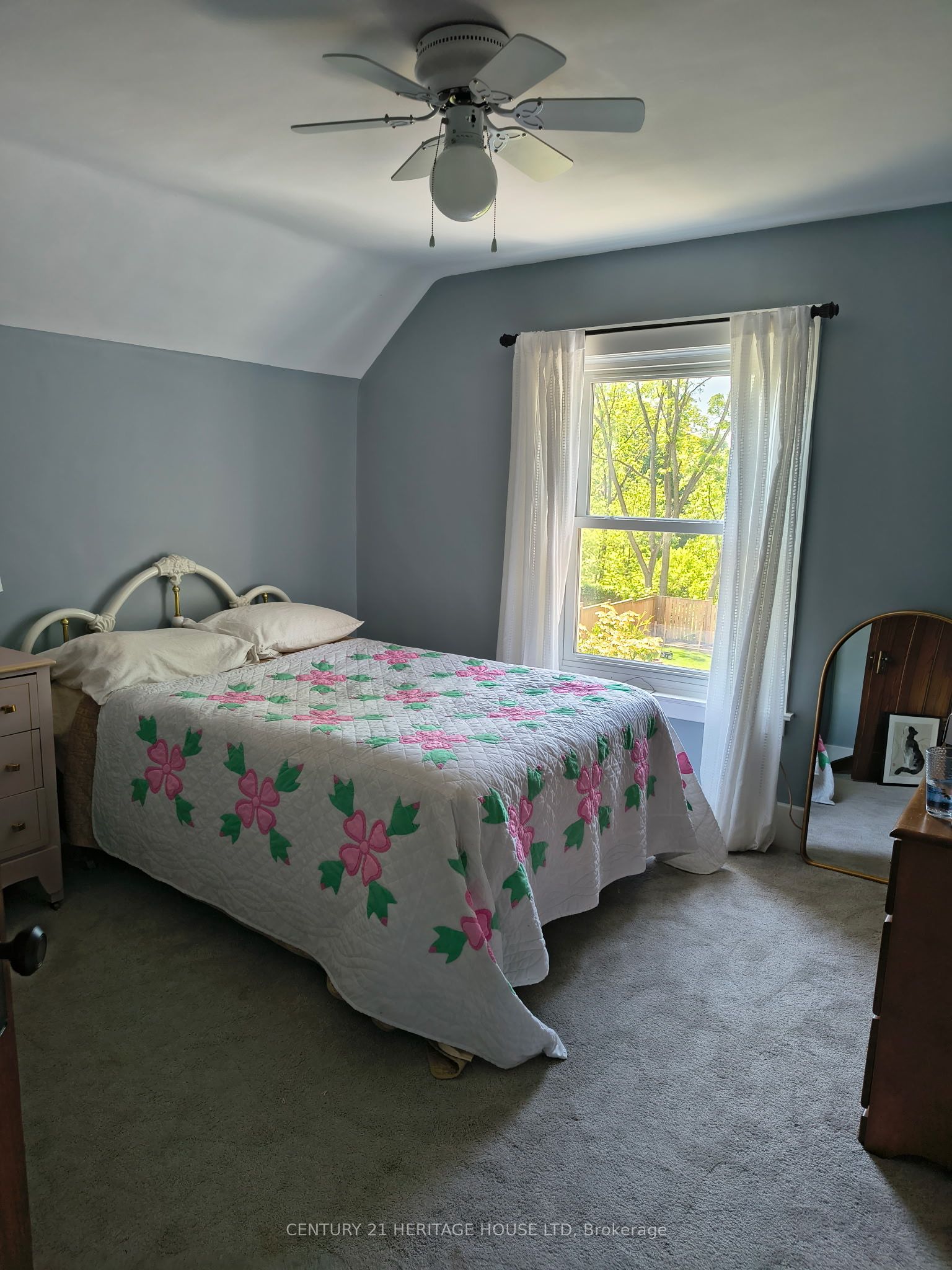 43 Hemlock Street Property Photo 24
