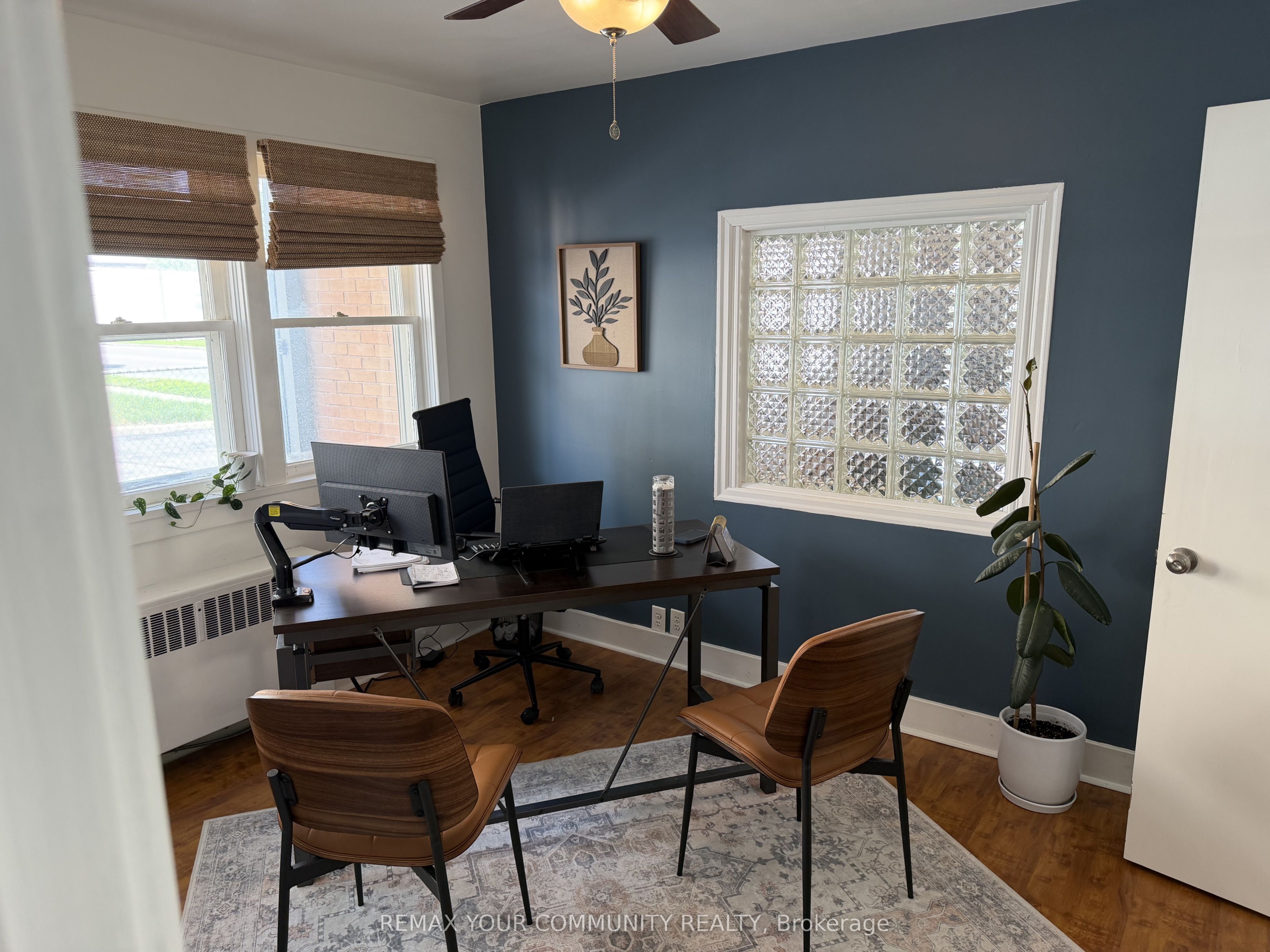 100 Victoria Avenue Property Photo 2