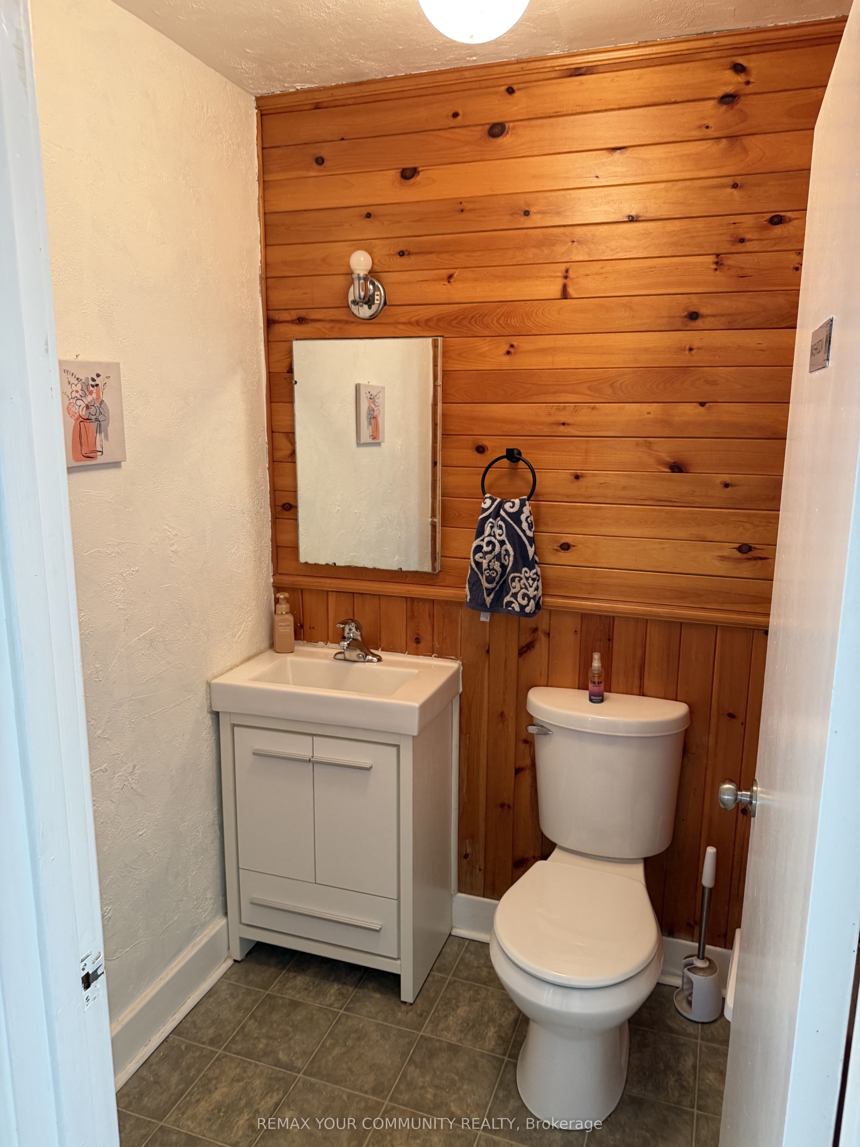 100 Victoria Avenue Property Photo 4