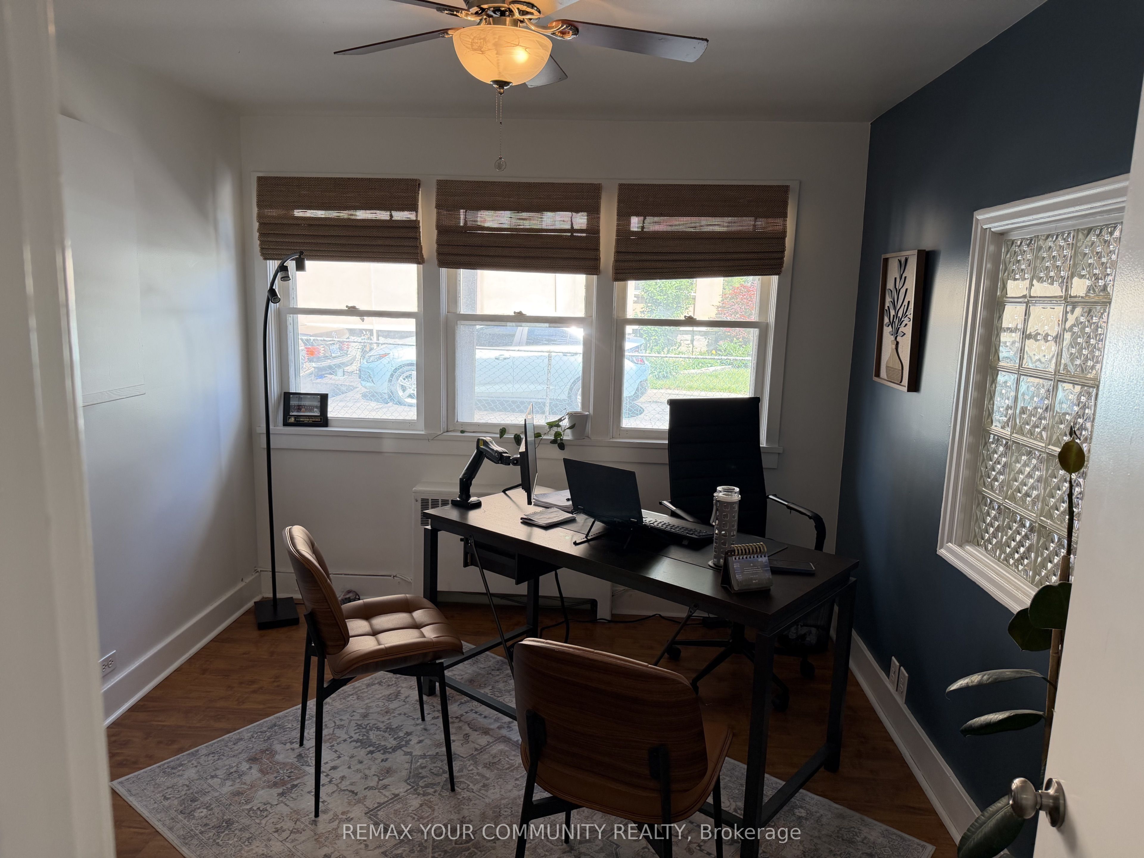 100 Victoria Avenue Property Photo 15
