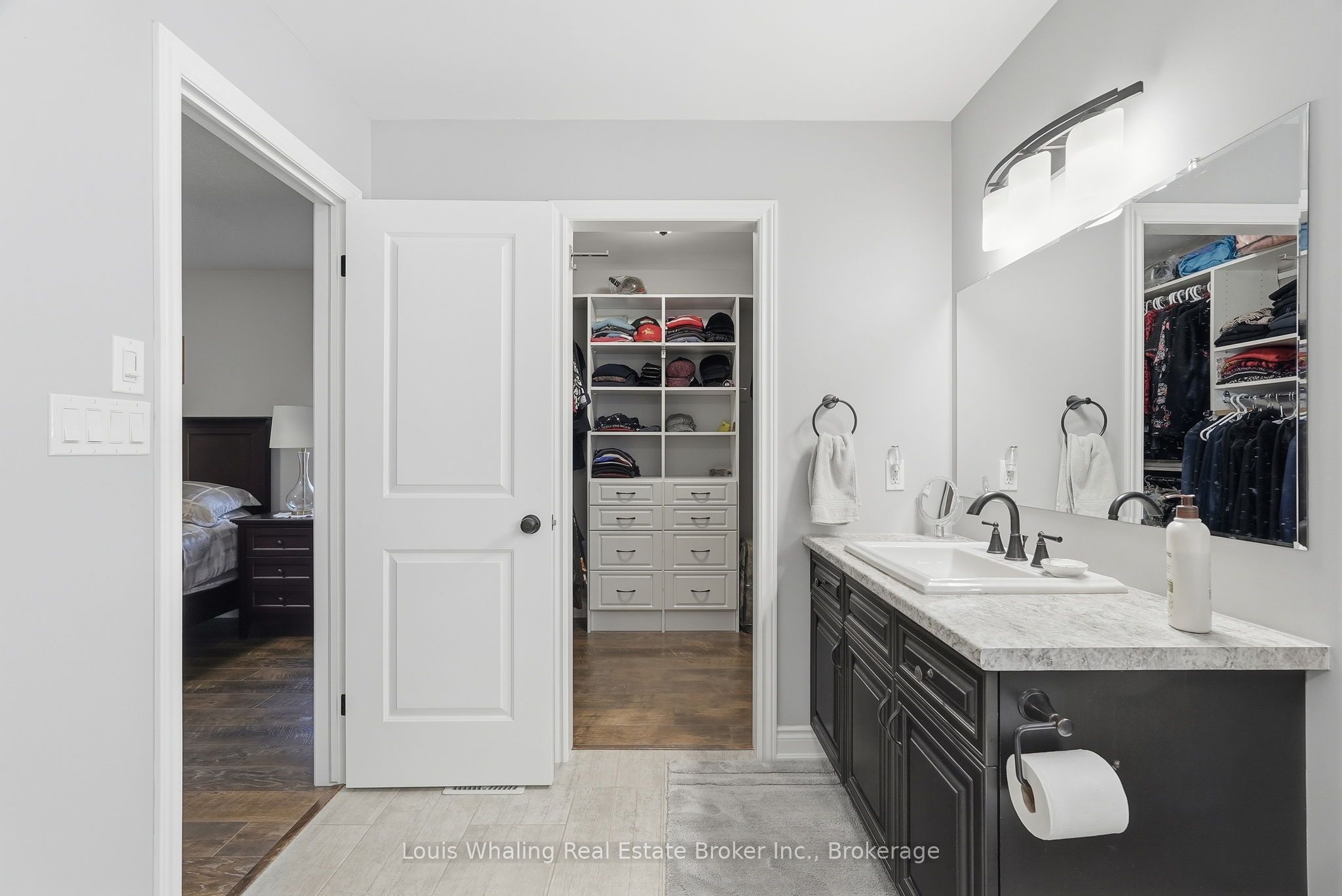 323079 Durham Road E Property Photo 17