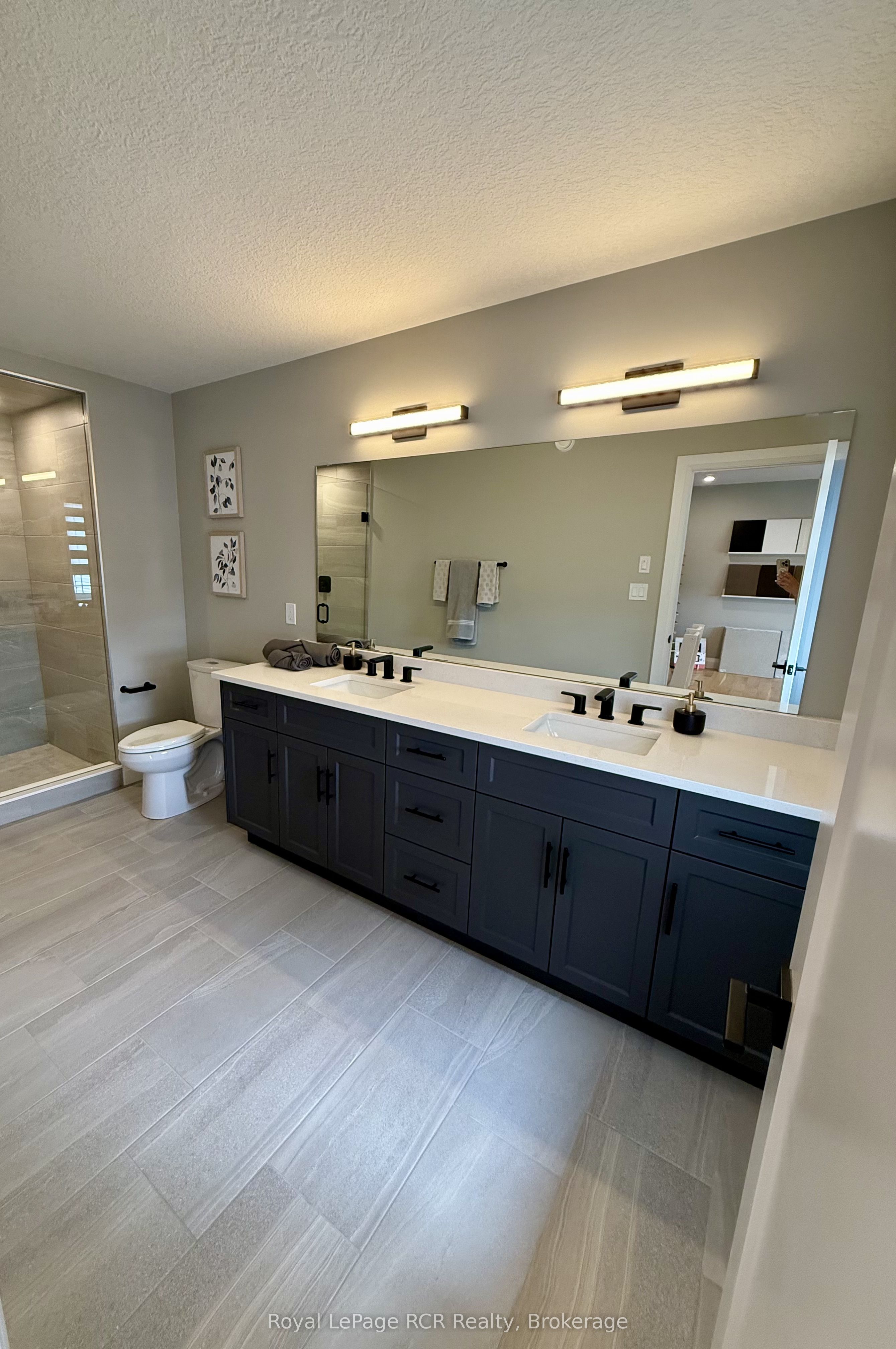268 Schmidt Drive Property Photo 11