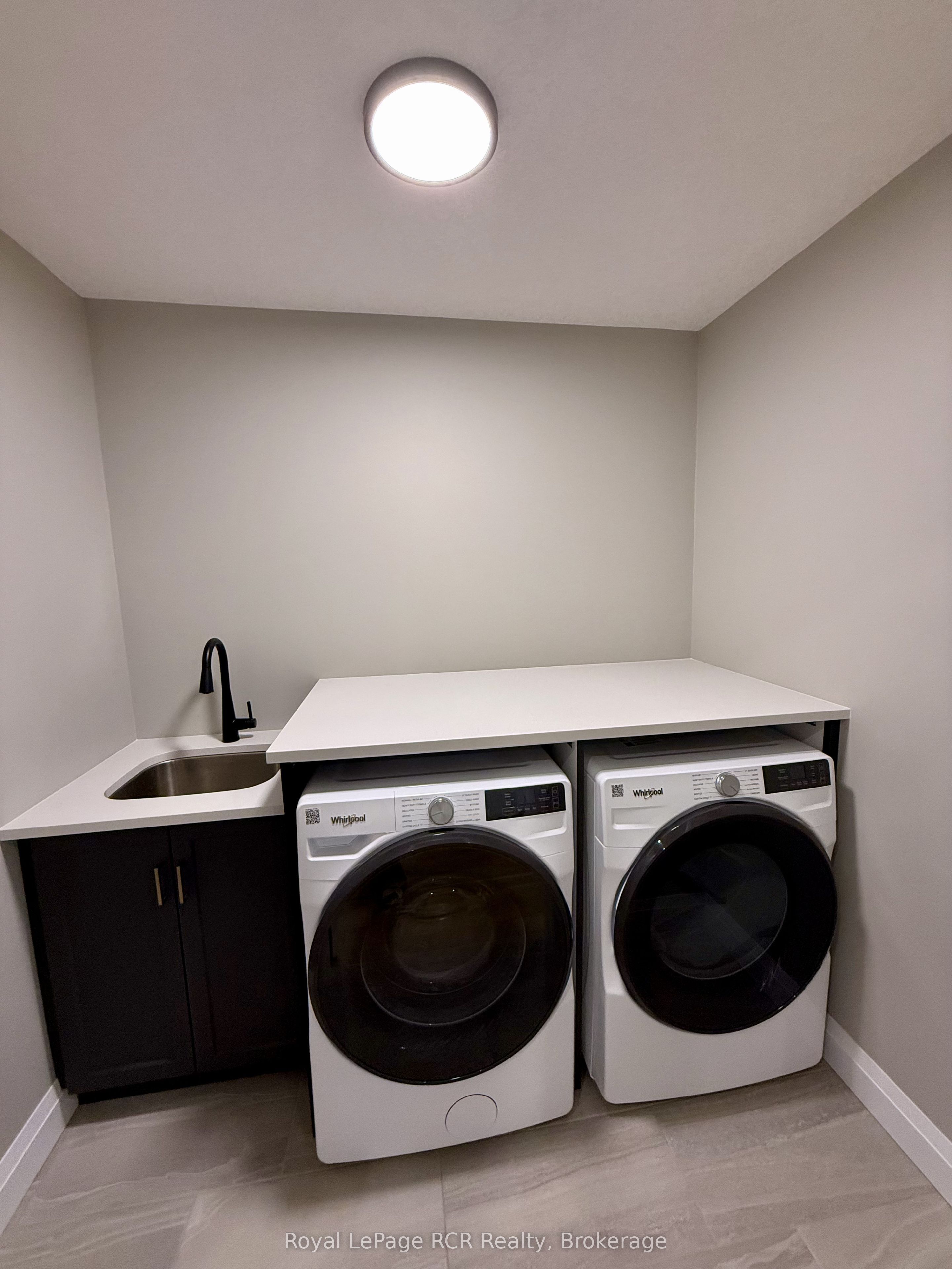 268 Schmidt Drive Property Photo 17