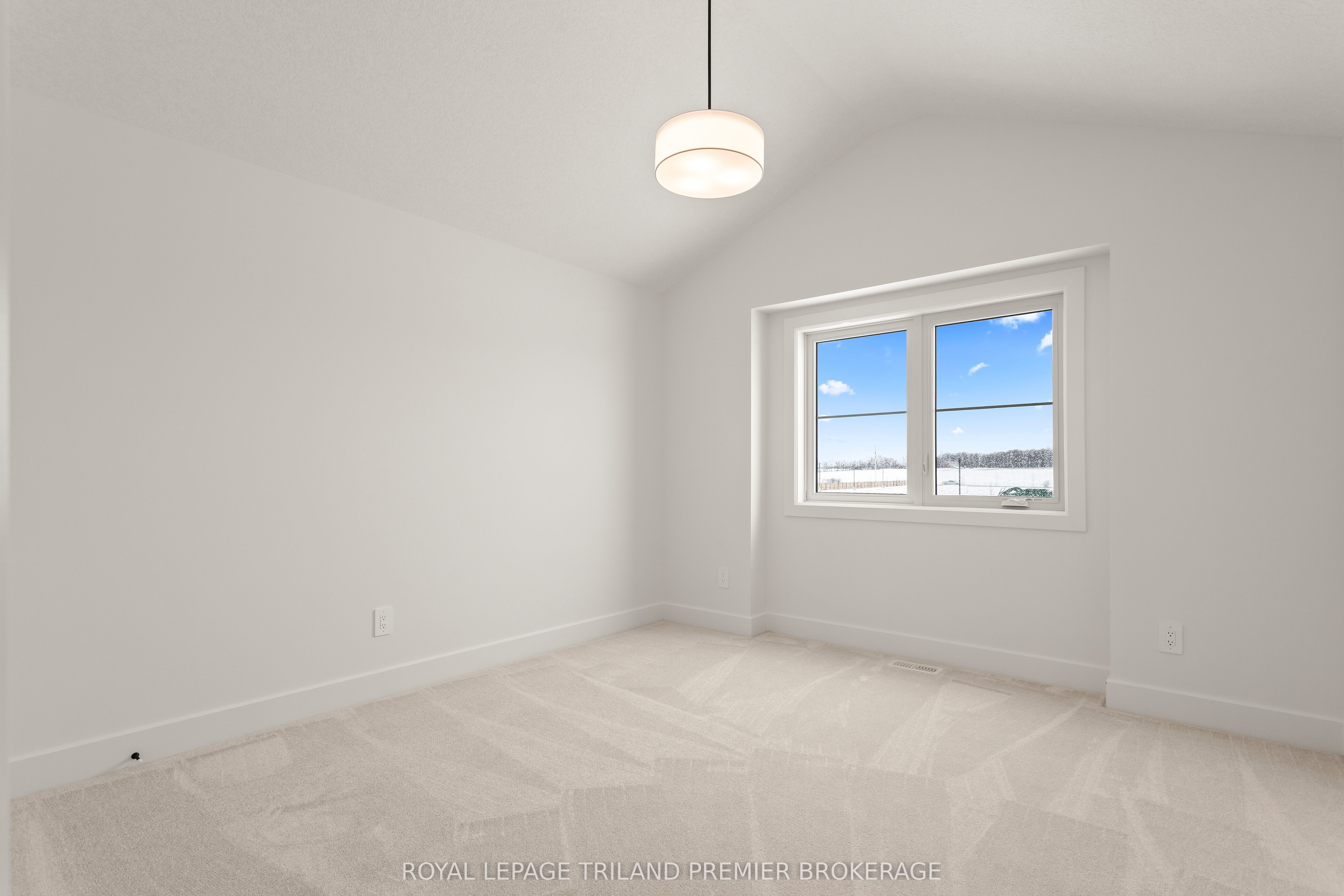 4375 Sagebrush Crescent Property Photo 26