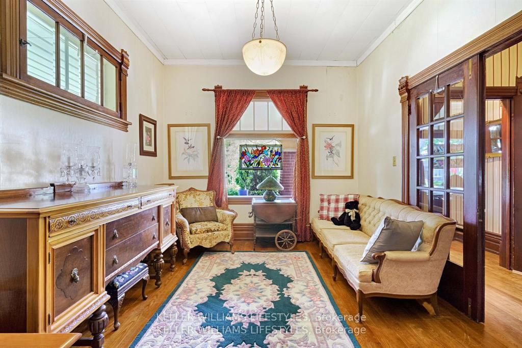 93 Sarah Street Property Photo 7